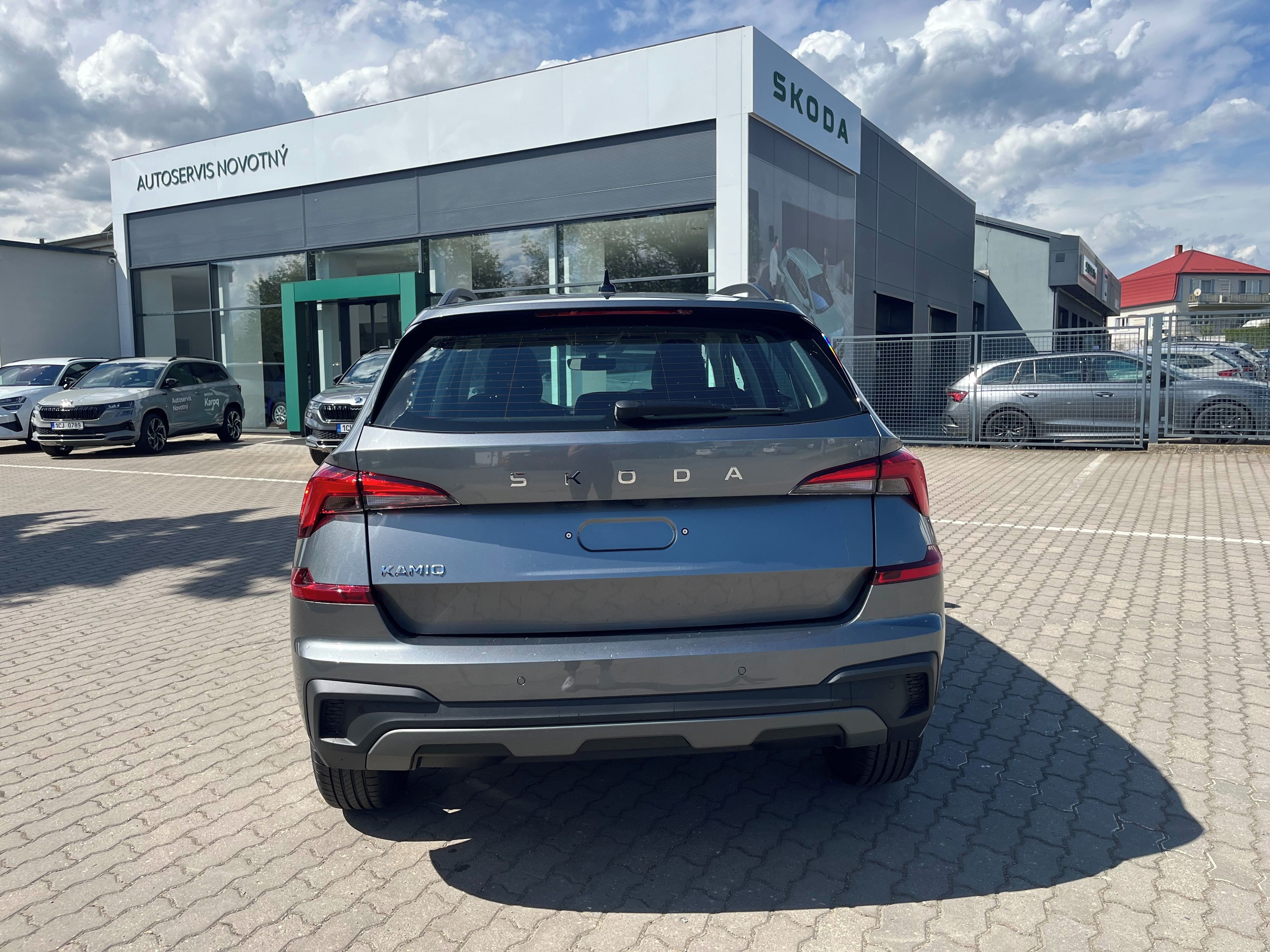 Škoda Kamiq, 1,0 TSI 85 kW MAN. 130 let - fotka 4
