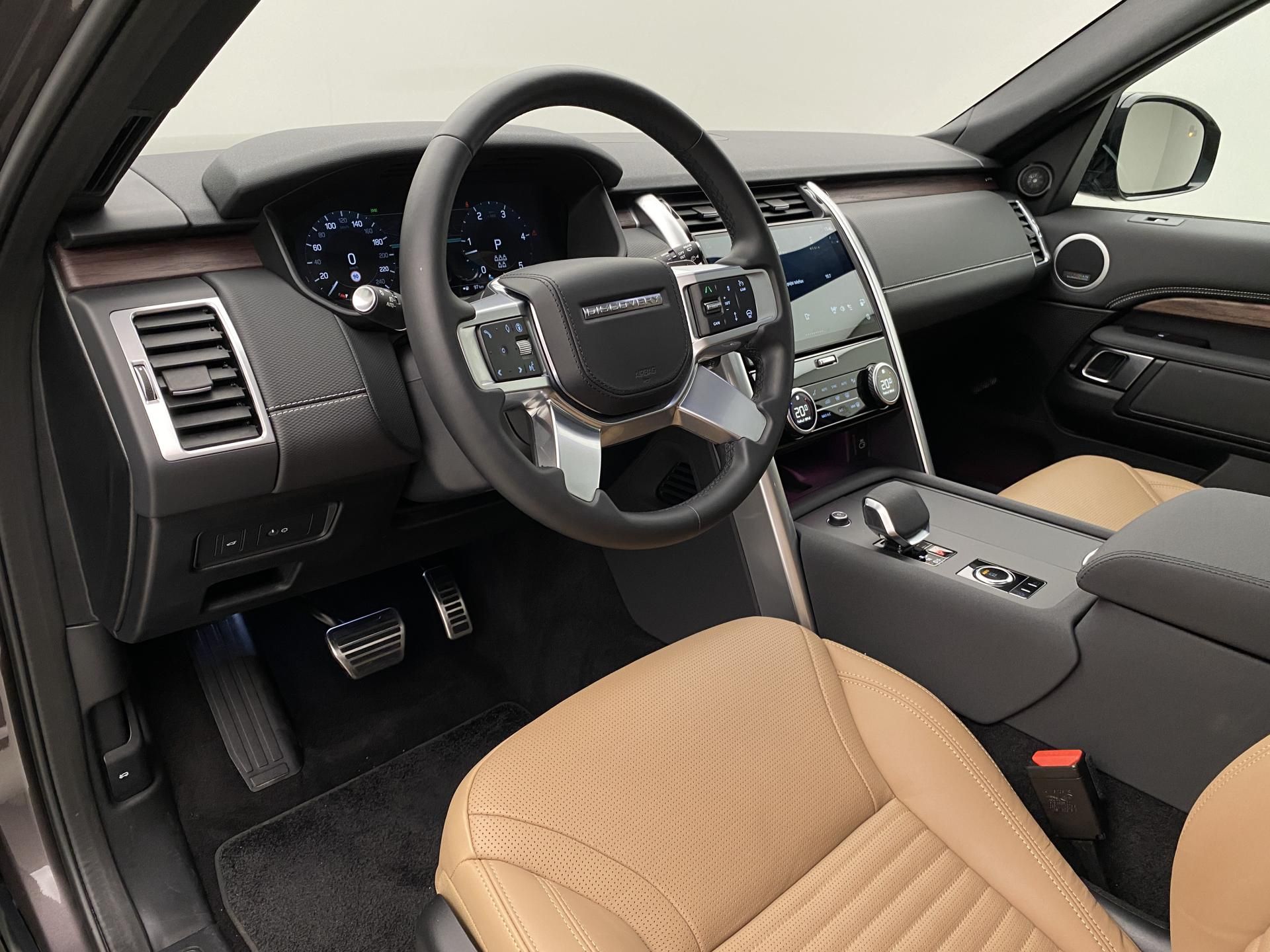 Land Rover Discovery, D350 DYNAMIC HSE AWD AUT - fotka 4
