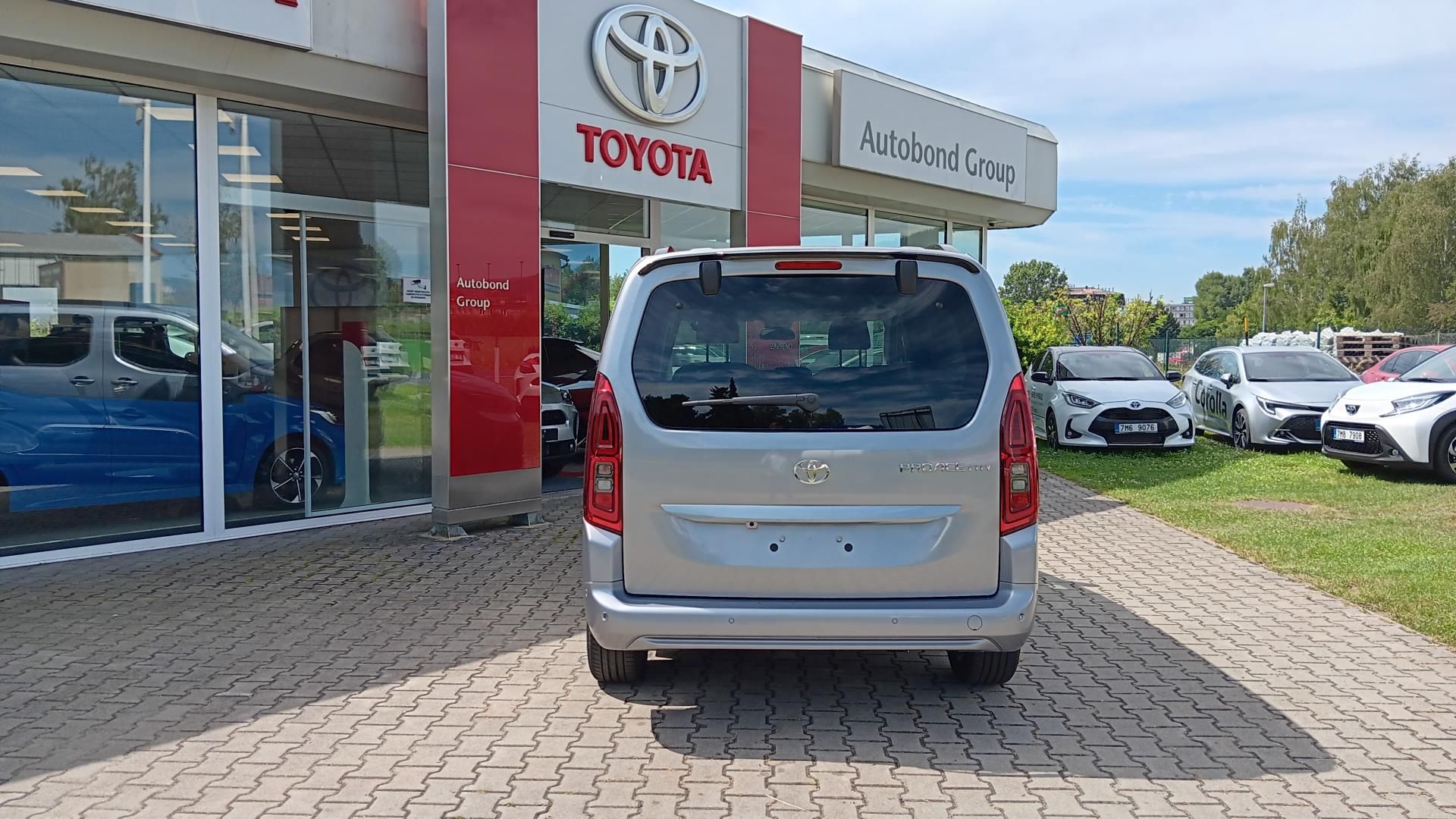 Toyota Proace City Verso, 1.5 8AT VIP - TAŽNÉ ZAŘÍZENÍ P - fotka 5