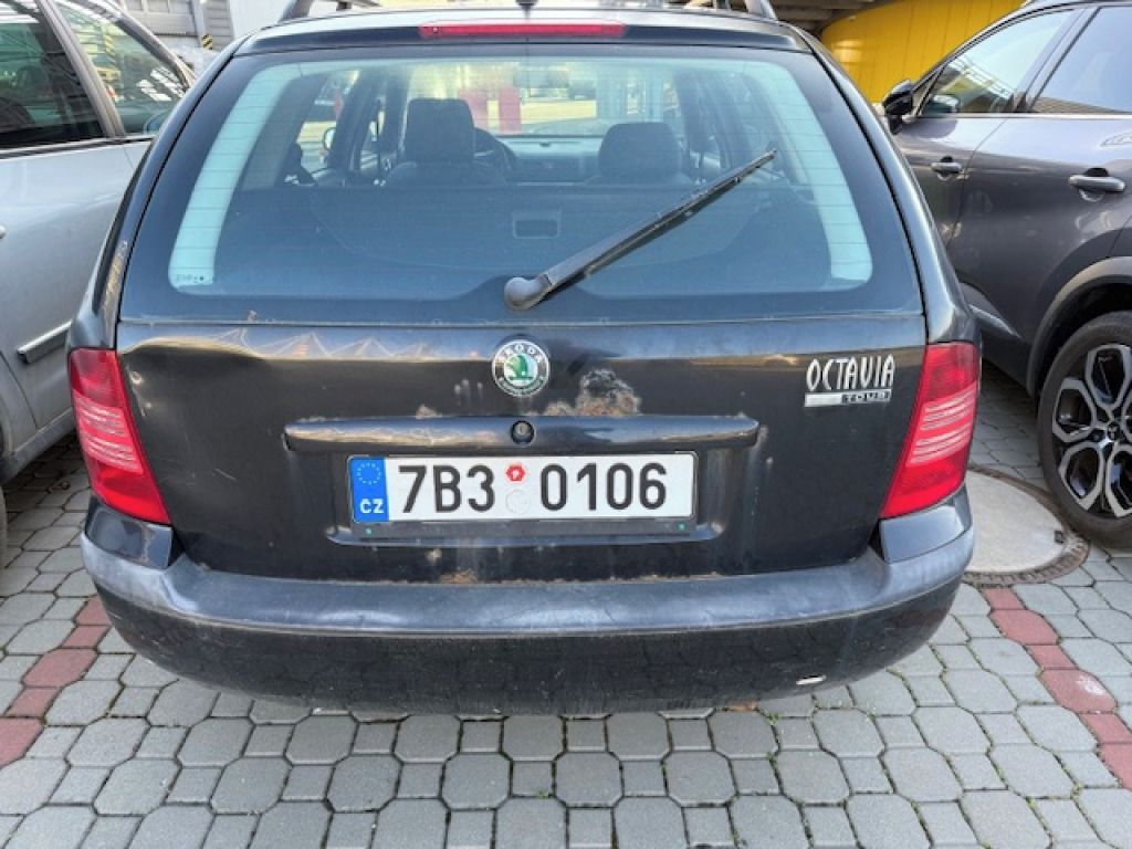 Škoda Octavia - fotka 2
