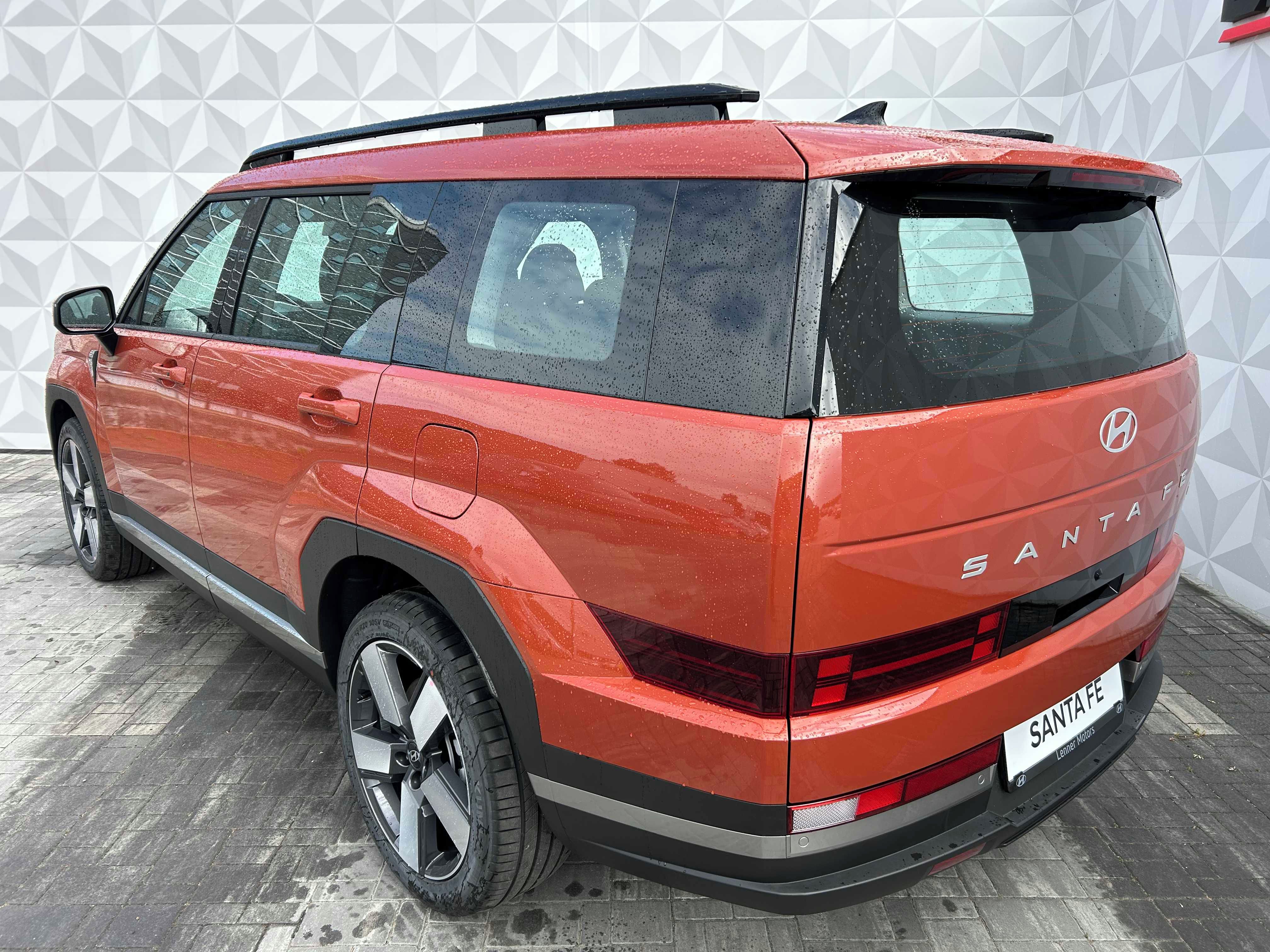 Hyundai Santa Fe, 5S 1,6 T-GDI HEV COMFORT - fotka 3