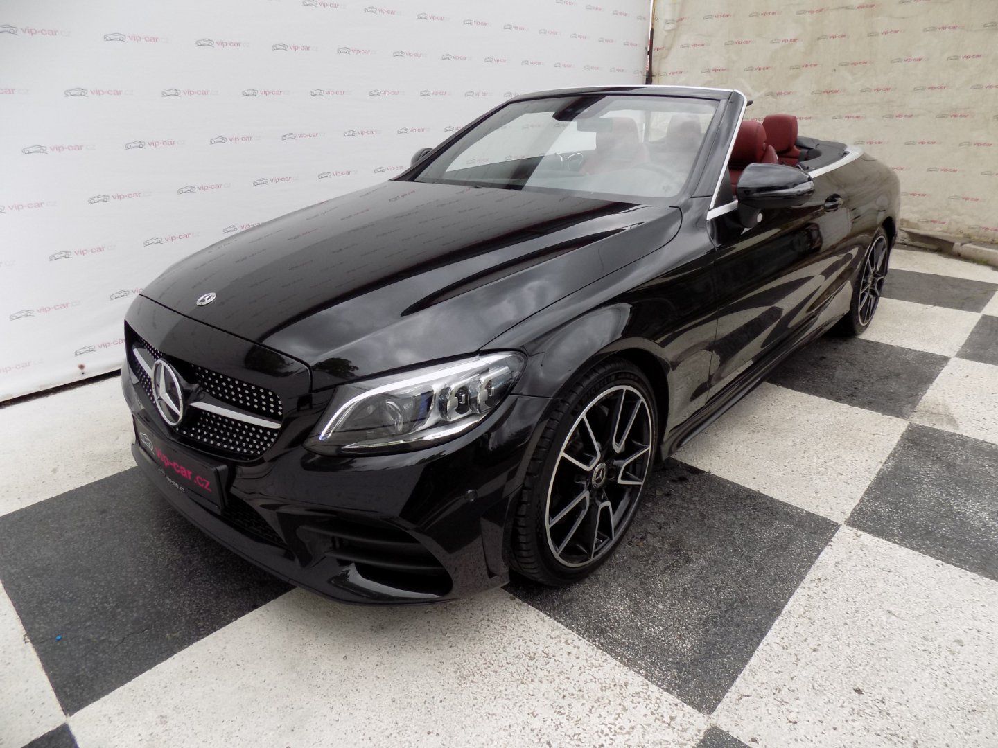 Mercedes-Benz Třídy C, 400/AMG-Line/4-M/Full-Led/