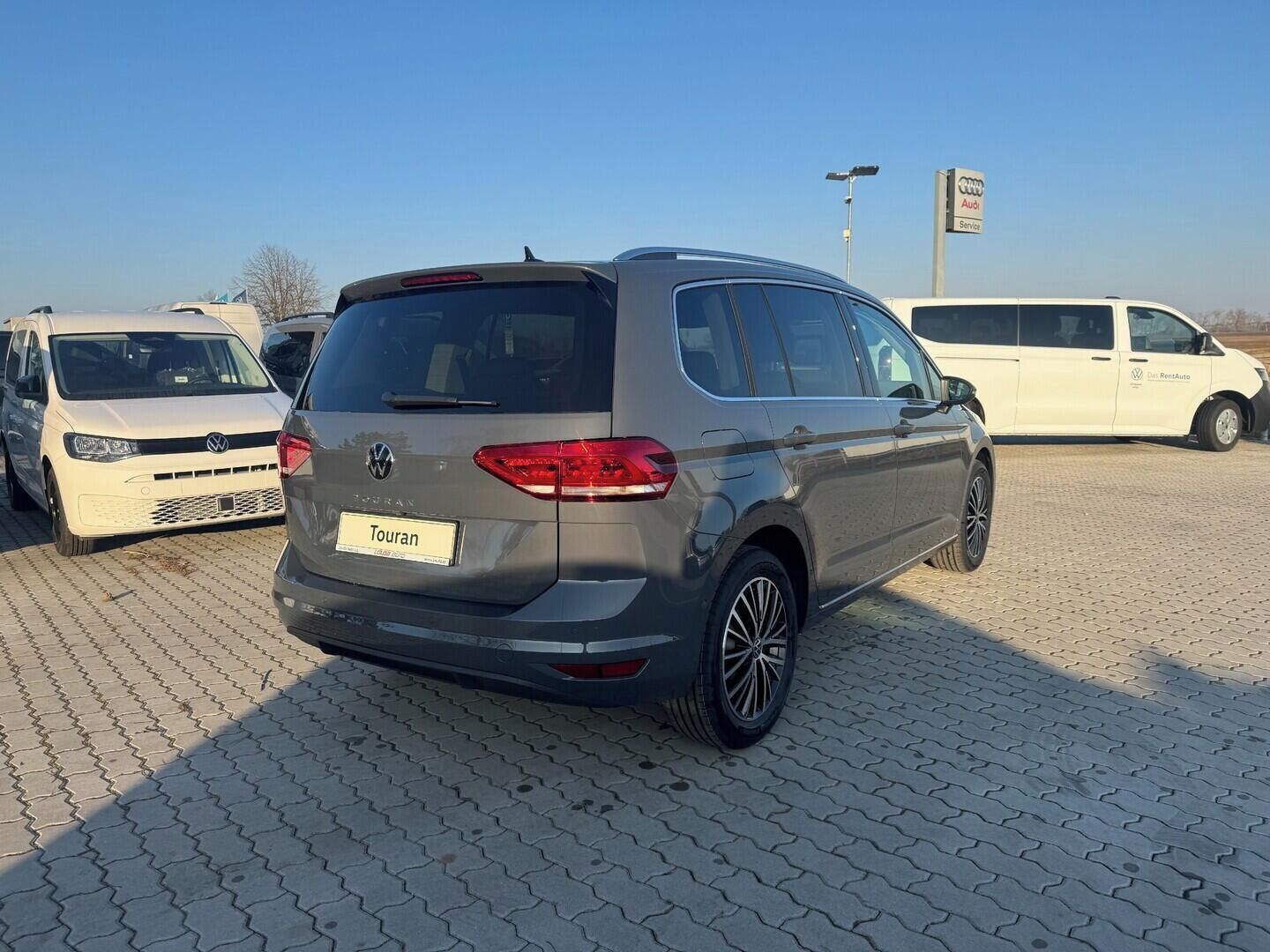 Volkswagen Touran, People 1,5 TSI EVO2 7DSG 110 k - fotka 5