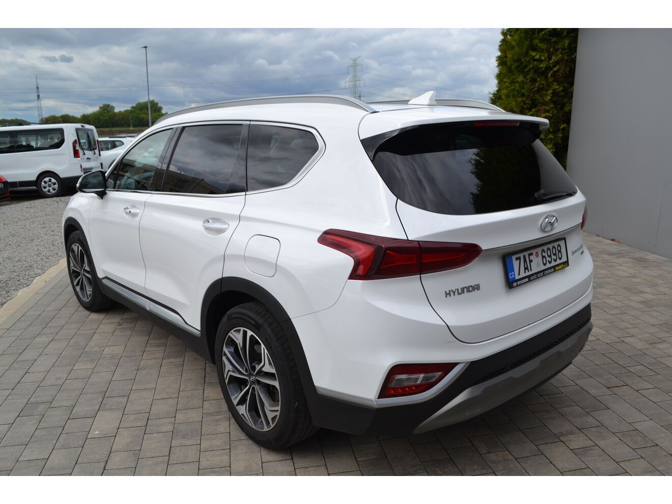 Hyundai Santa Fe, 2,2D 8AT 4WD PREMIUM PANORAMA - fotka 3