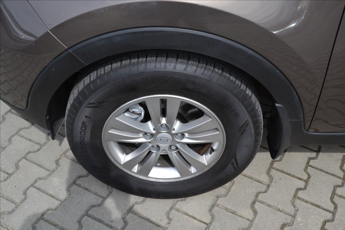 Kia Sportage, 1,6 GDI 99 kW ČR 67880 KM TZ N - fotka 5