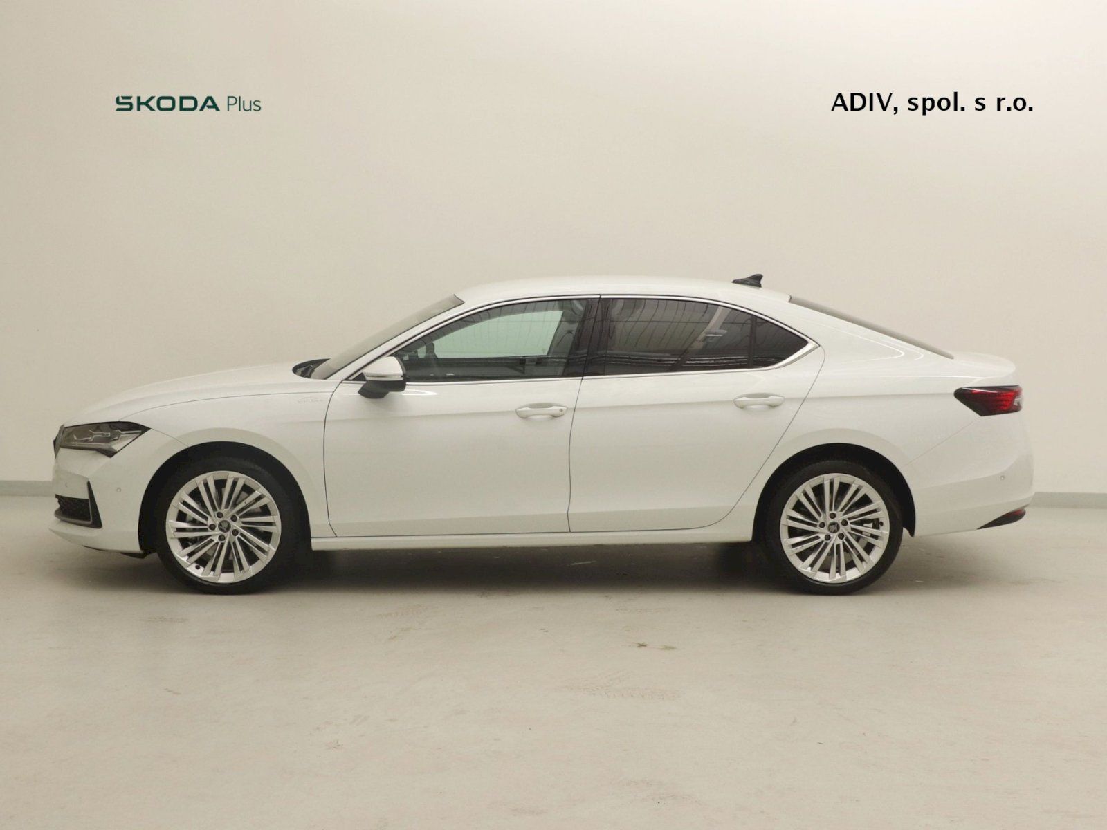 Škoda Superb, DSG 2.0 TDI 142 kW 4x4 L&K - fotka 3