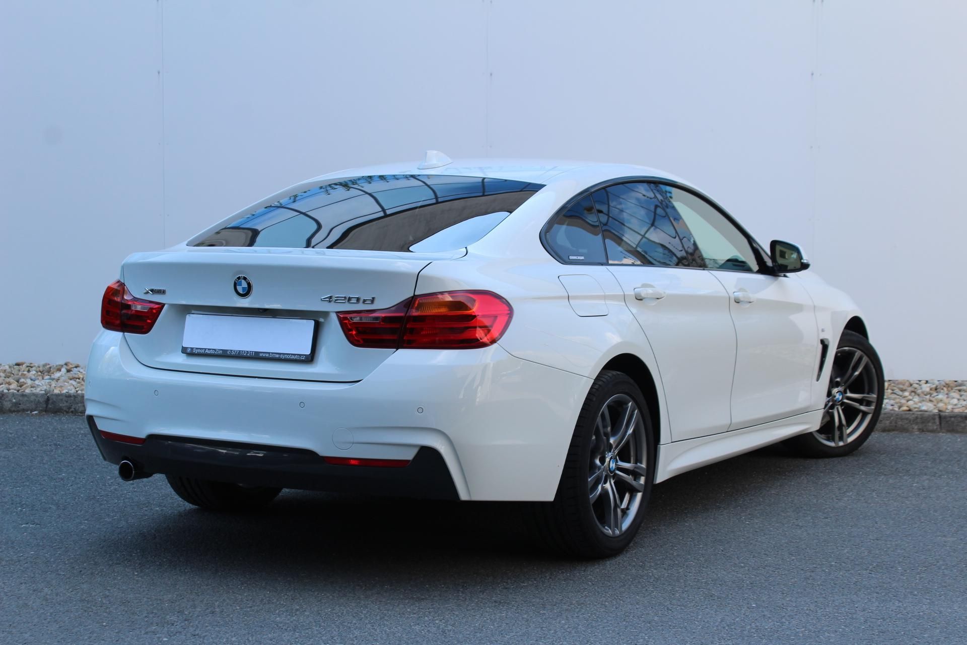 BMW Řada 4, 420d xDrive Gran Coupé - fotka 2