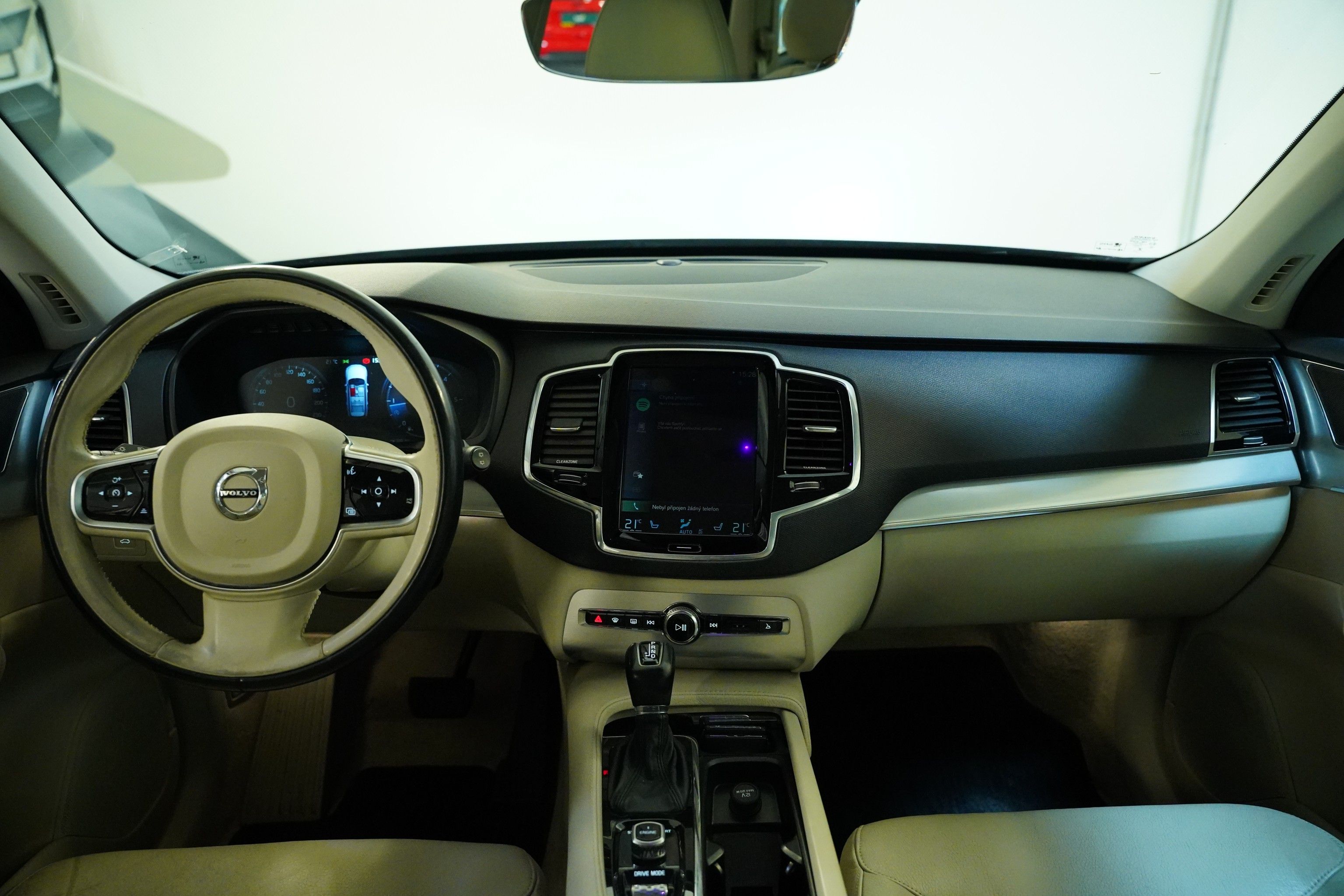 Volvo XC90, 2.0D 165 kW - fotka 5