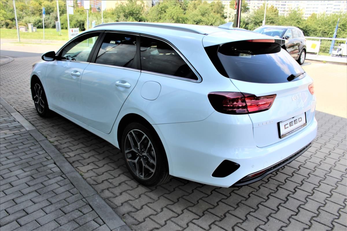 Kia Cee´d, 1,5 T-GDi GPF  TOP - fotka 3