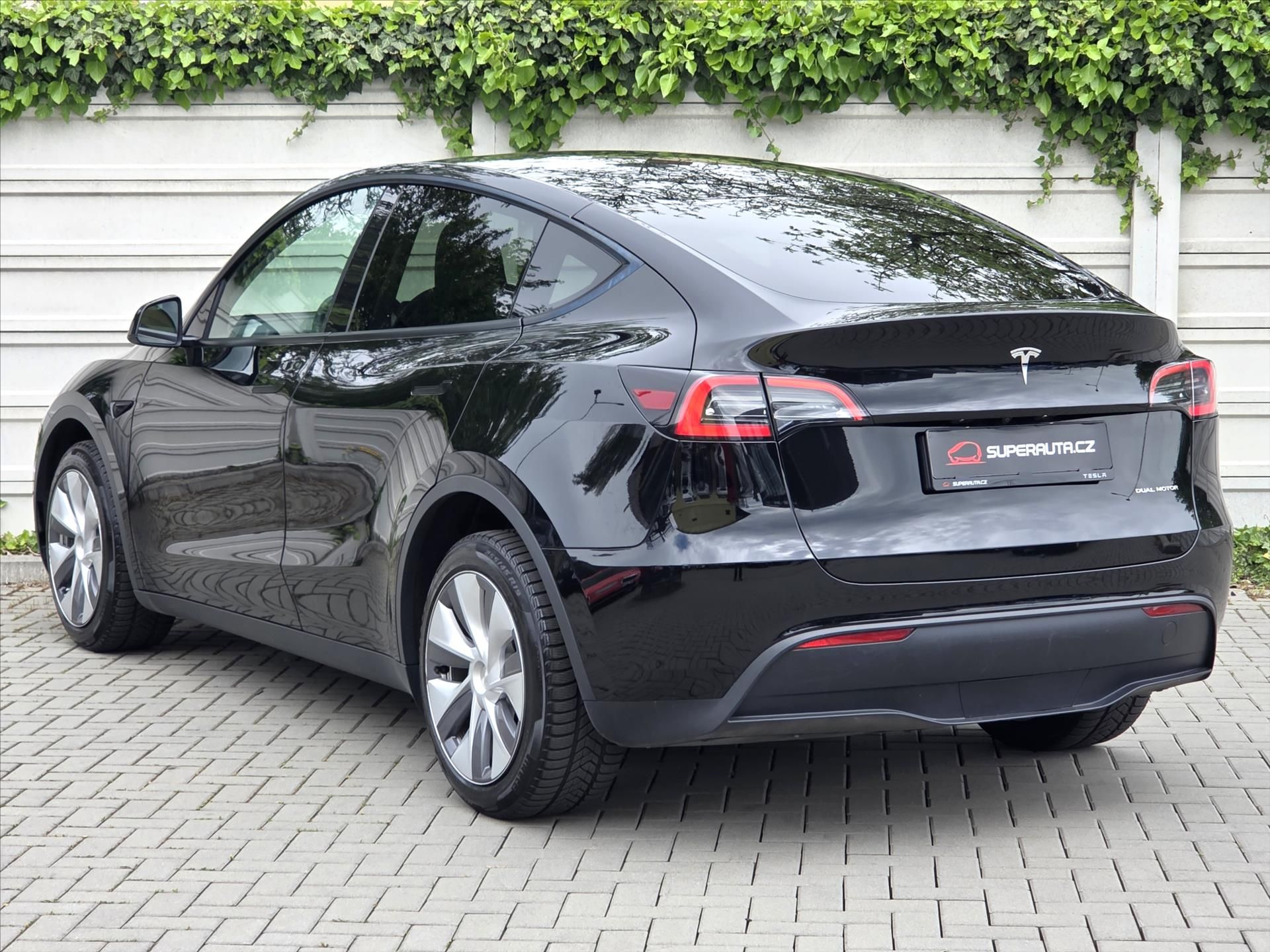 Tesla Model Y, 378kW 4x4 LR Tažné zař. 1.maj - fotka 5