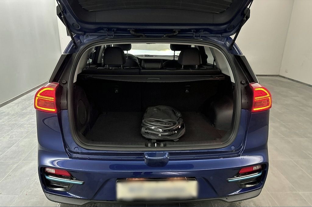 Kia Niro, spirit 64kWh, 3f/TČ,100% SoH - fotka 5