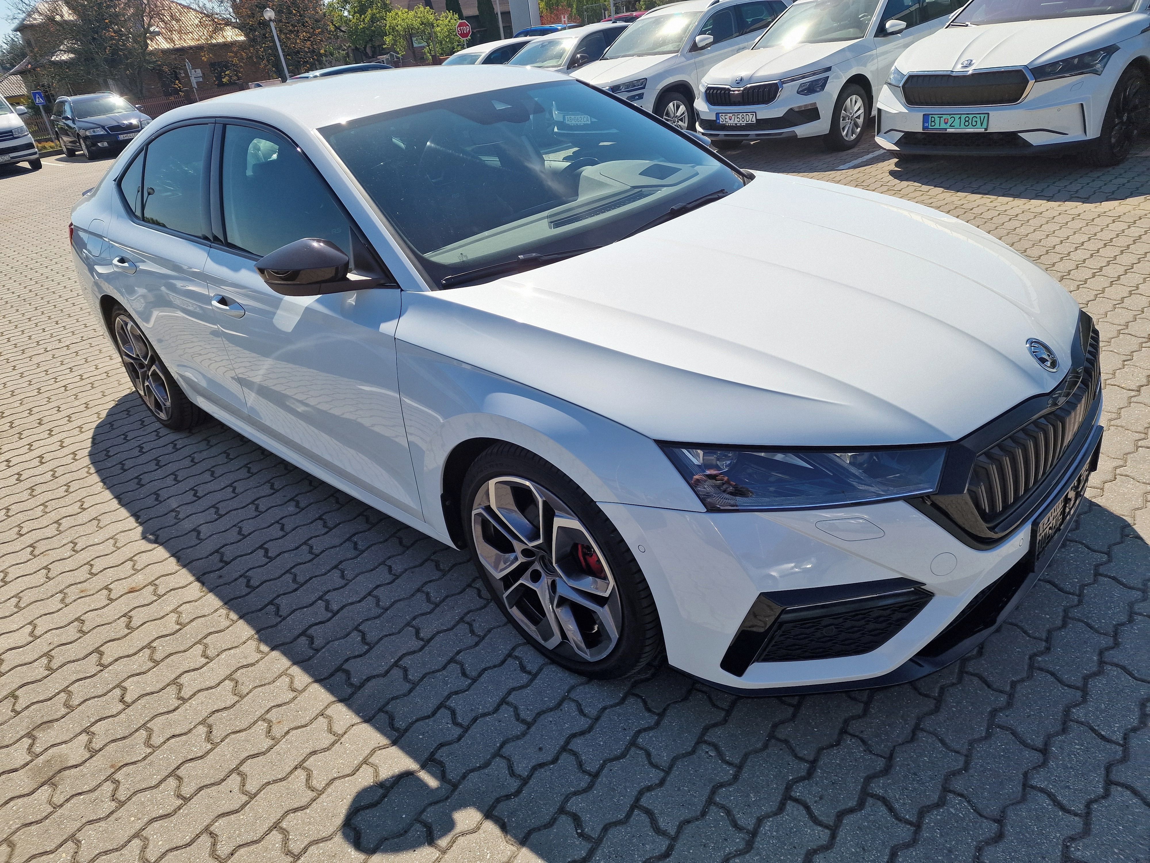 Škoda Octavia, Rs servisovano len Skoda