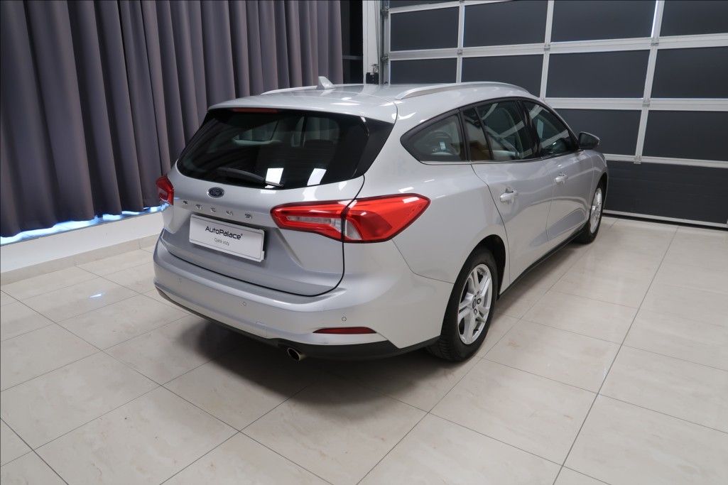 Ford Focus, 1,5 TDCi NAVI VÝHŘEV VOLANTU - fotka 4