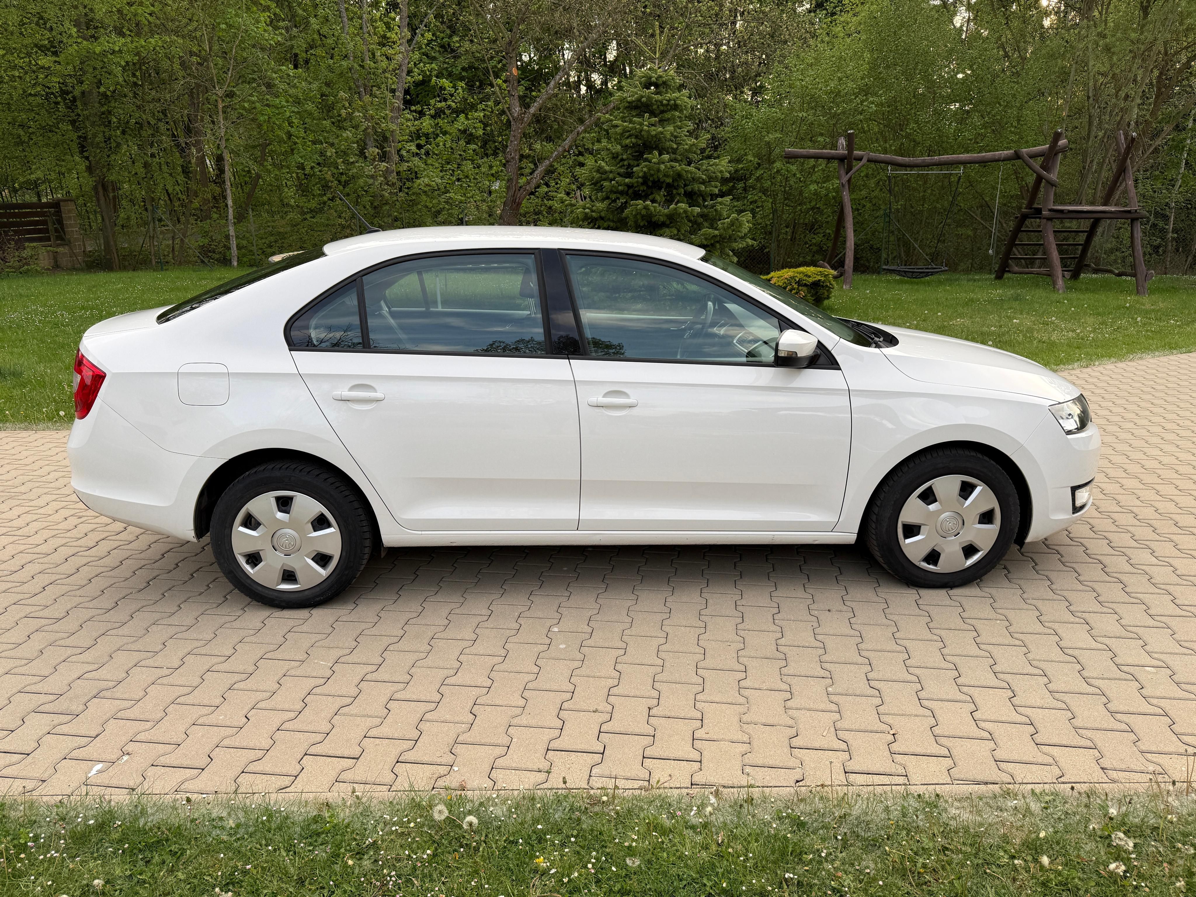 Škoda Rapid, 1.4TDi 66kW Ambition+ - fotka 4