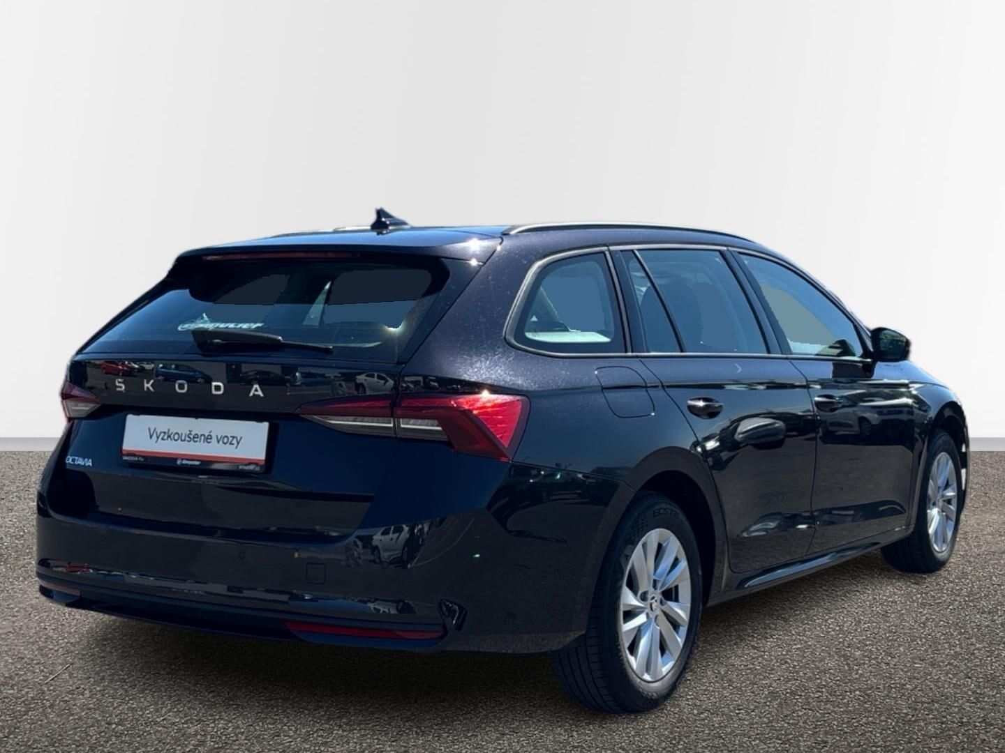 Škoda Octavia, 1.5 TSI / 85 kW Selection - fotka 2