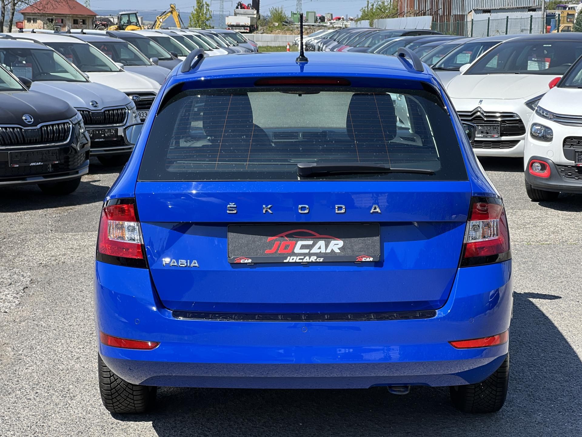 Škoda Fabia, 1.0MPi 44kw KLIMA TEMPOMAT - fotka 6