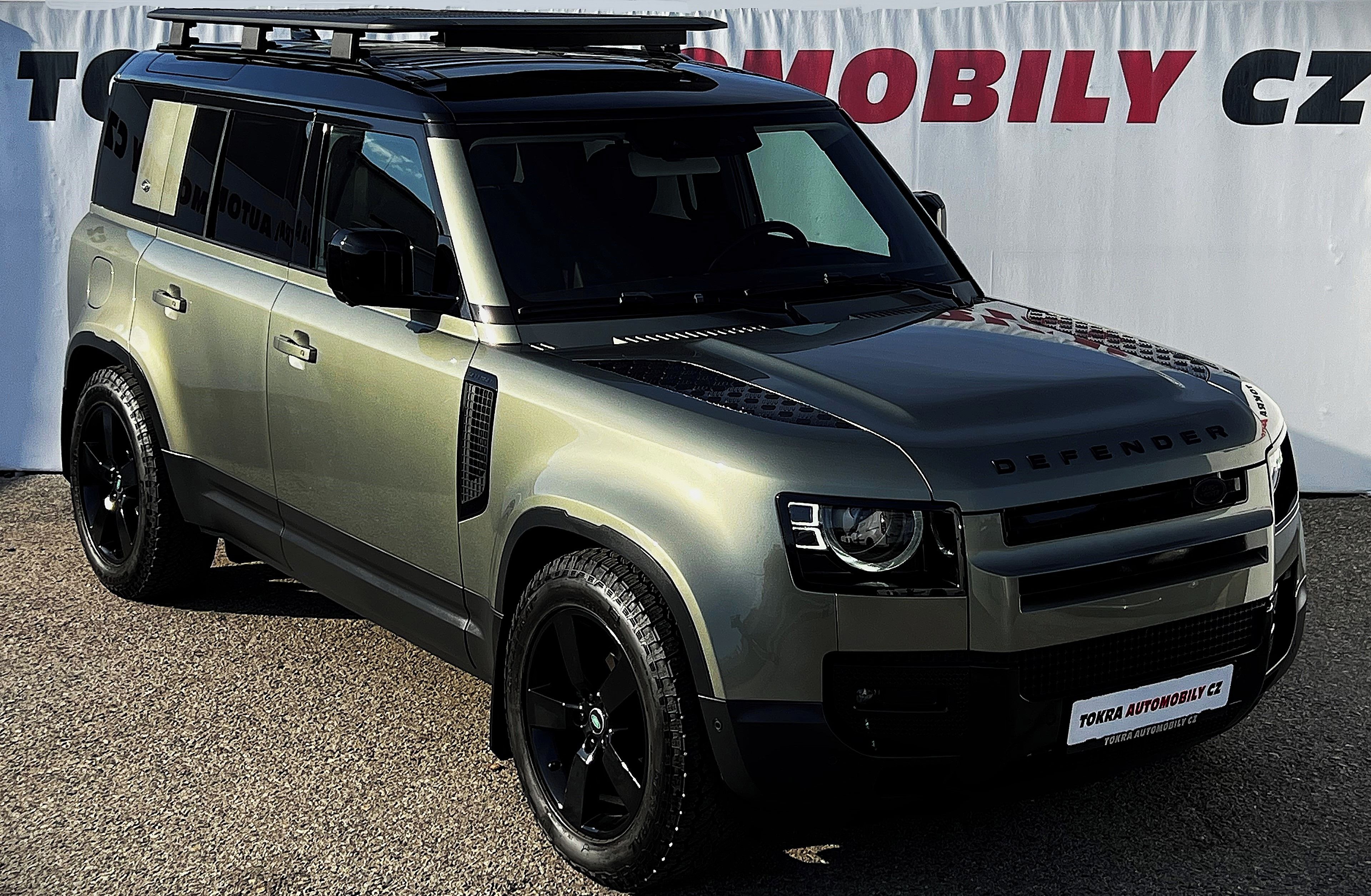 Land Rover Defender, D240 AWD 110 First Edition DPH - fotka 3