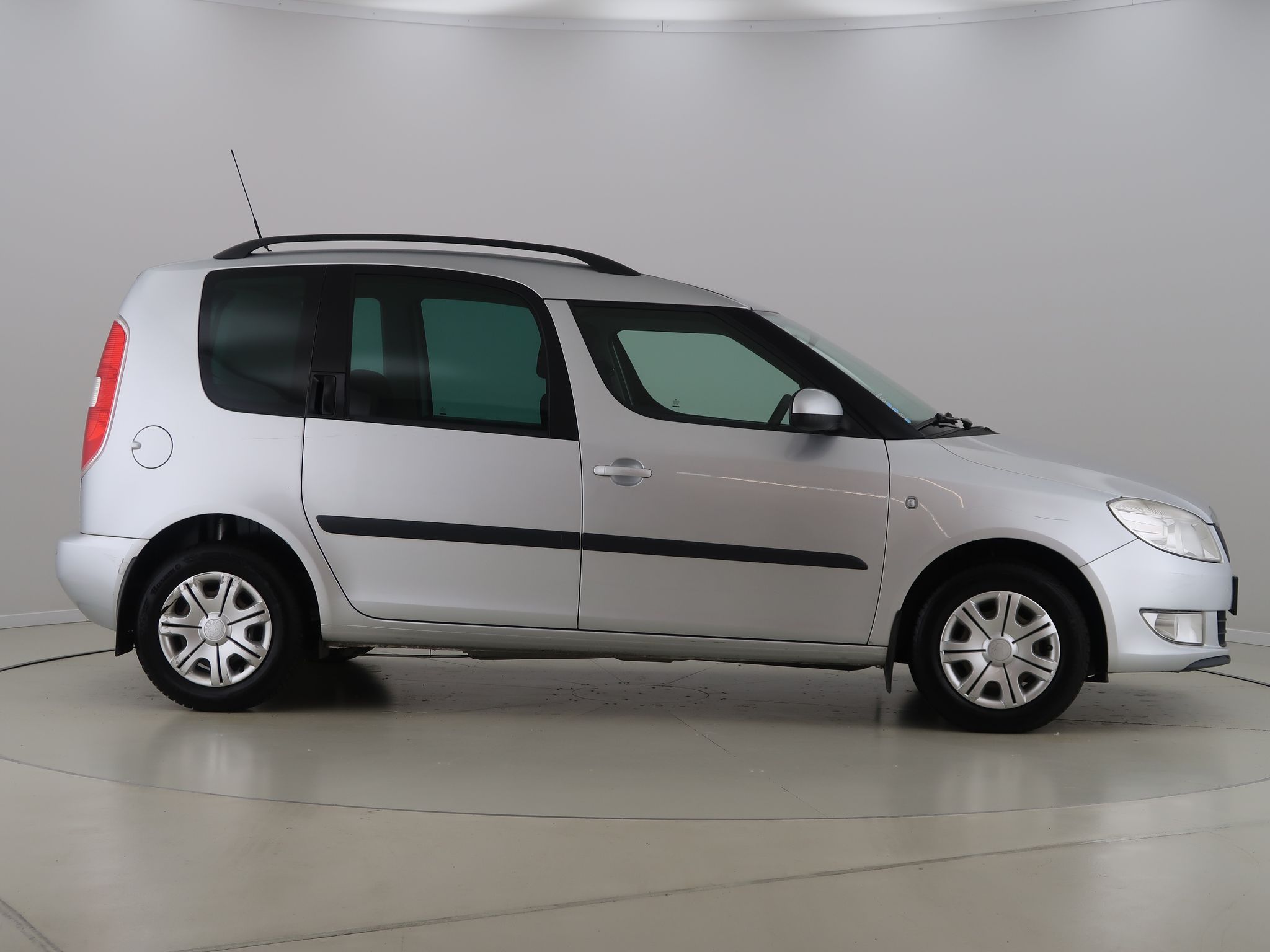 Škoda Roomster, 1.4MPI,63kW,CZ,Ambition - fotka 4