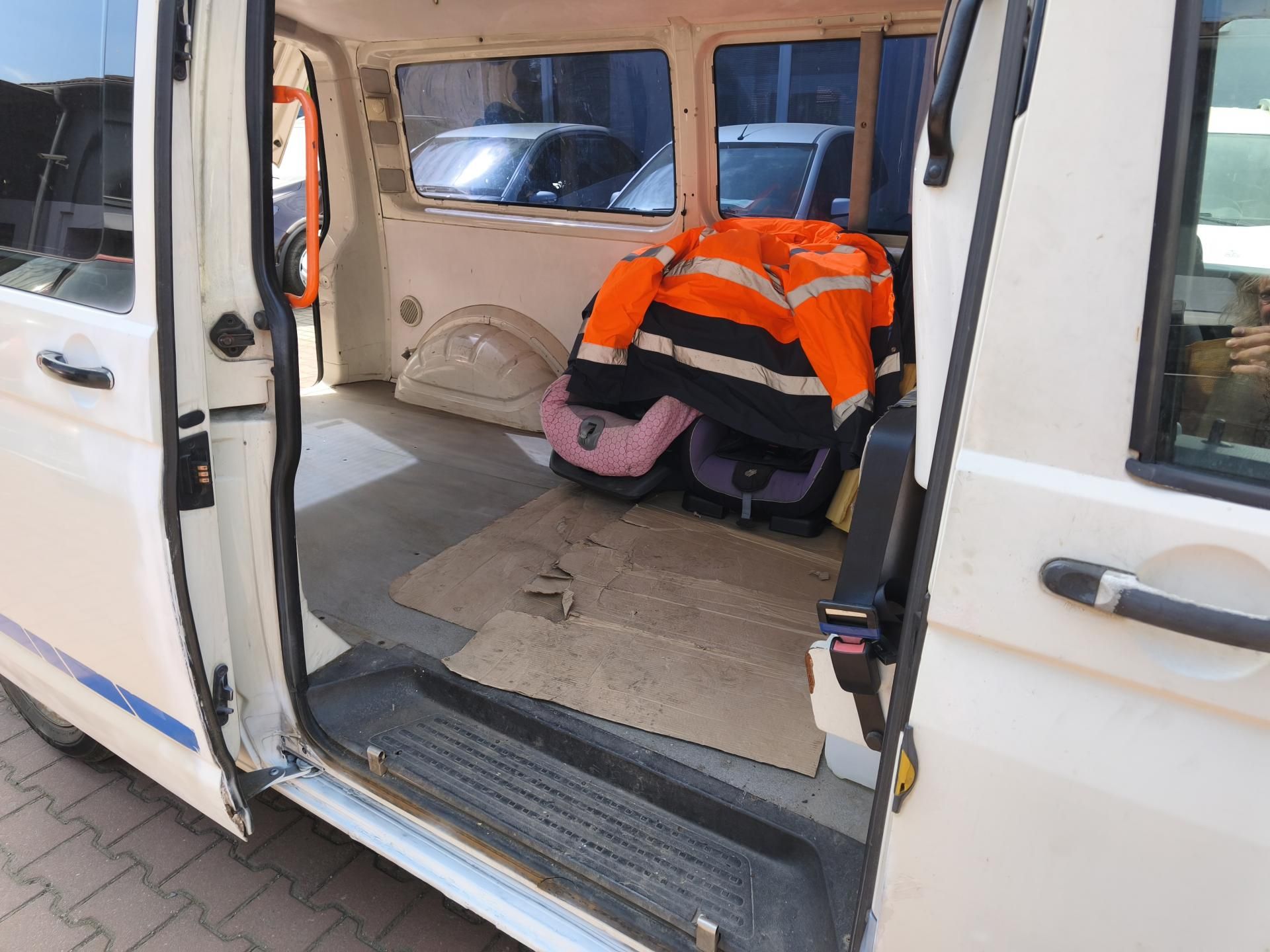 Volkswagen Transporter, T5 - fotka 5