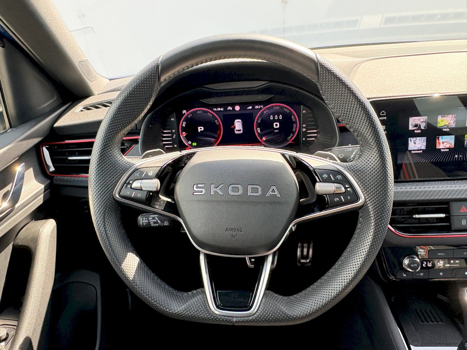 Škoda Kamiq, DSG 1.0 TSI / 85 kW / MONTE CA - fotka 6