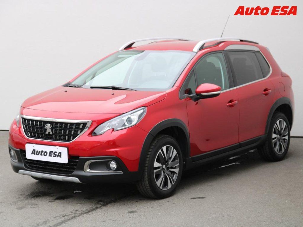 Peugeot 2008, 1.2i,Allure - fotka 3