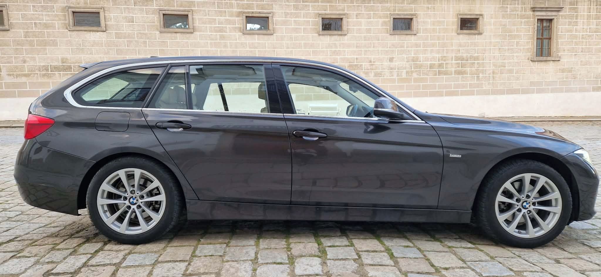 BMW Řada 3, 320D, Luxury výbava - fotka 3