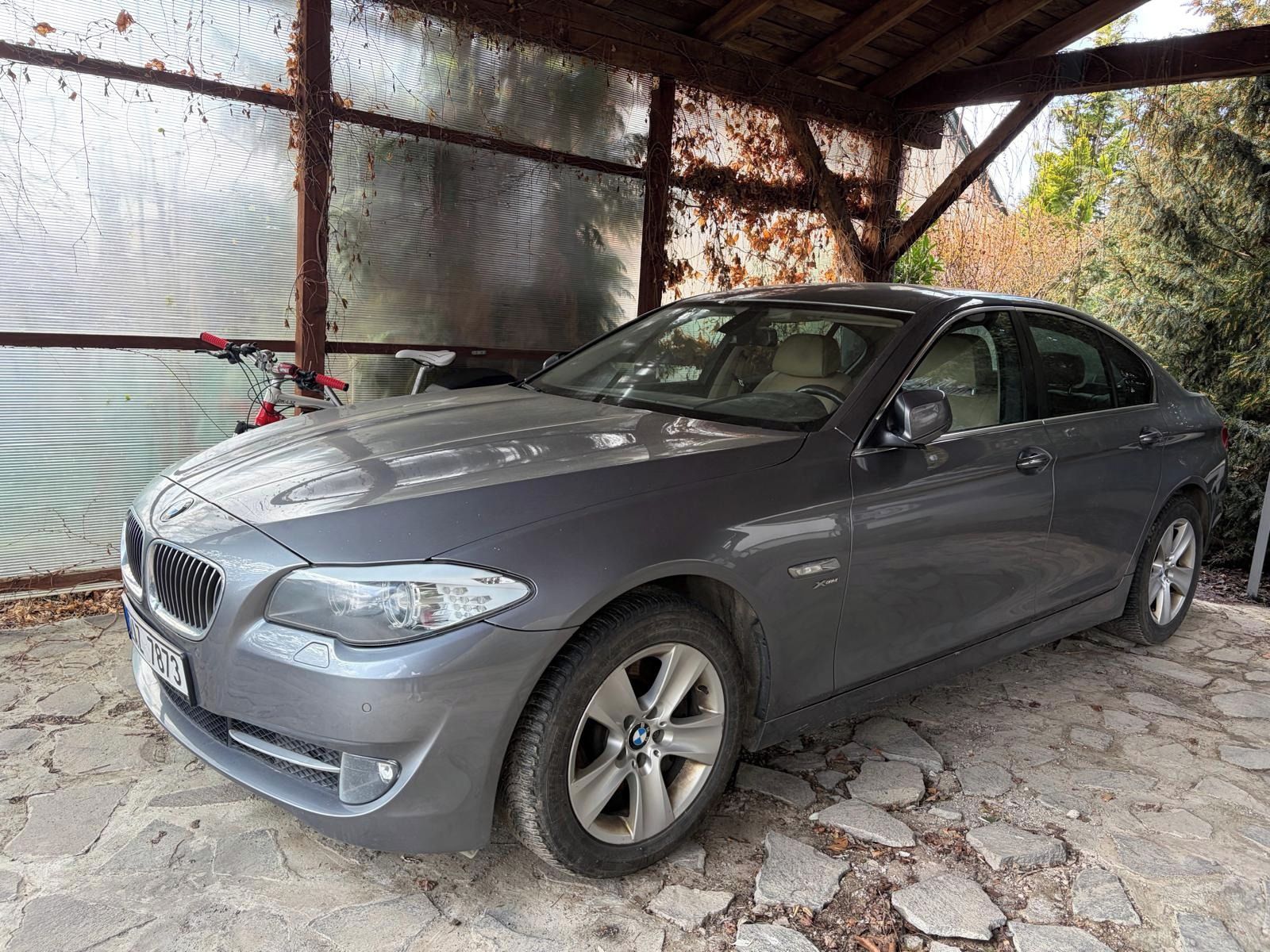 BMW Řada 5, 530d xdrive servisované - fotka 6