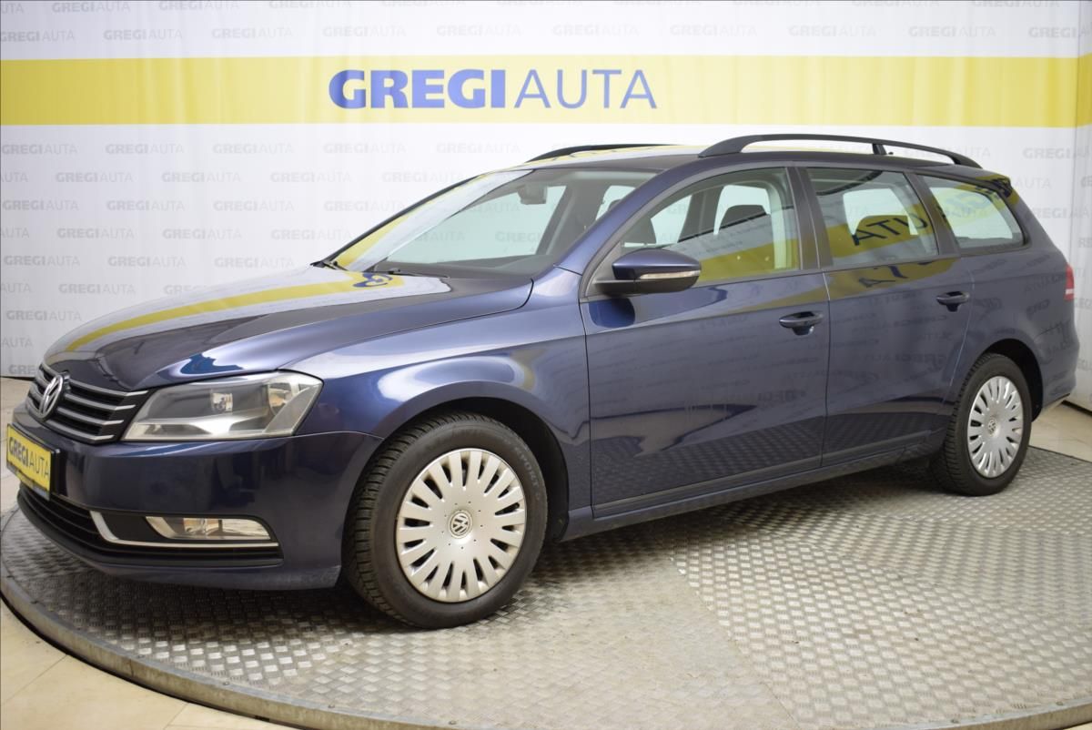 Volkswagen Passat, 2,0 TDi PO SERVISU,BEZ KOROZE - fotka 3