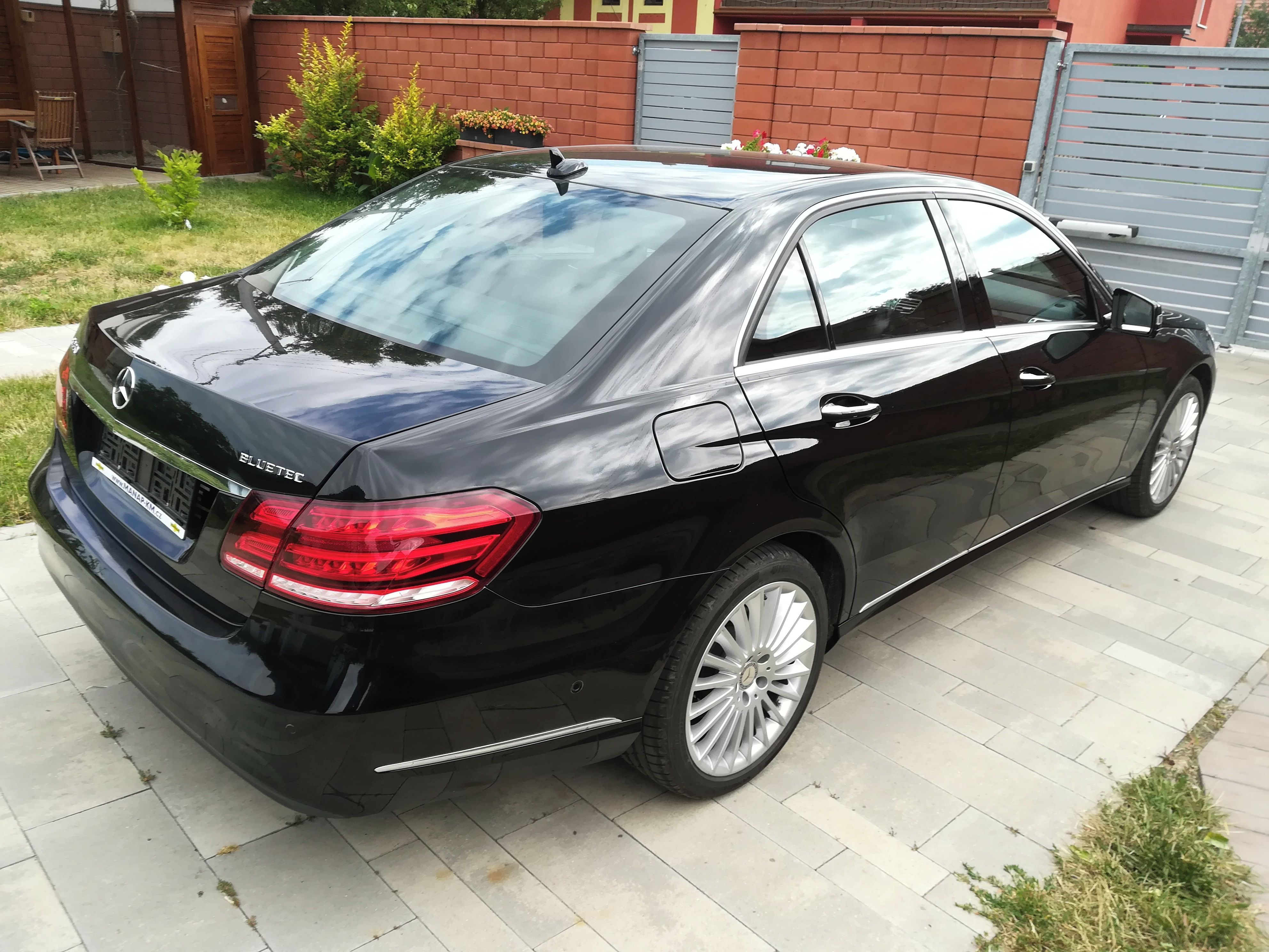 Mercedes-Benz Třídy E, 350 CDI 4MATIK - fotka 5