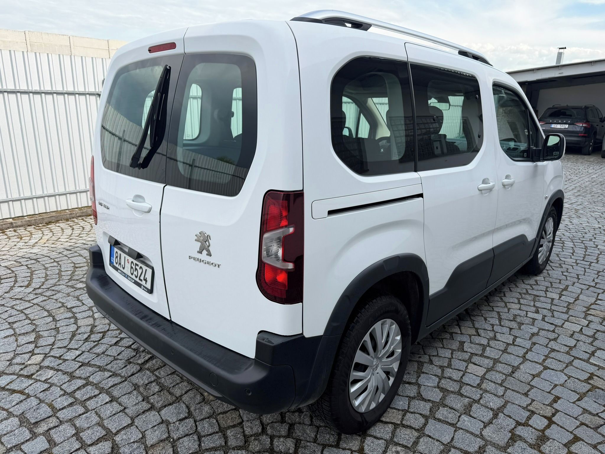 Peugeot Rifter, 1.2 PureTech 81 kW Active Plus - fotka 6