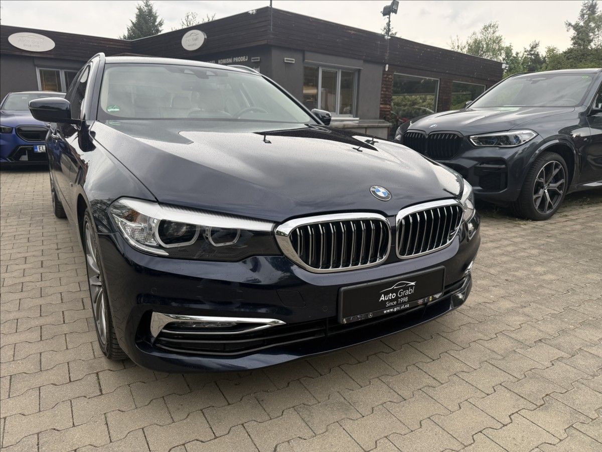 BMW Řada 5, 520d Luxury line - fotka 6