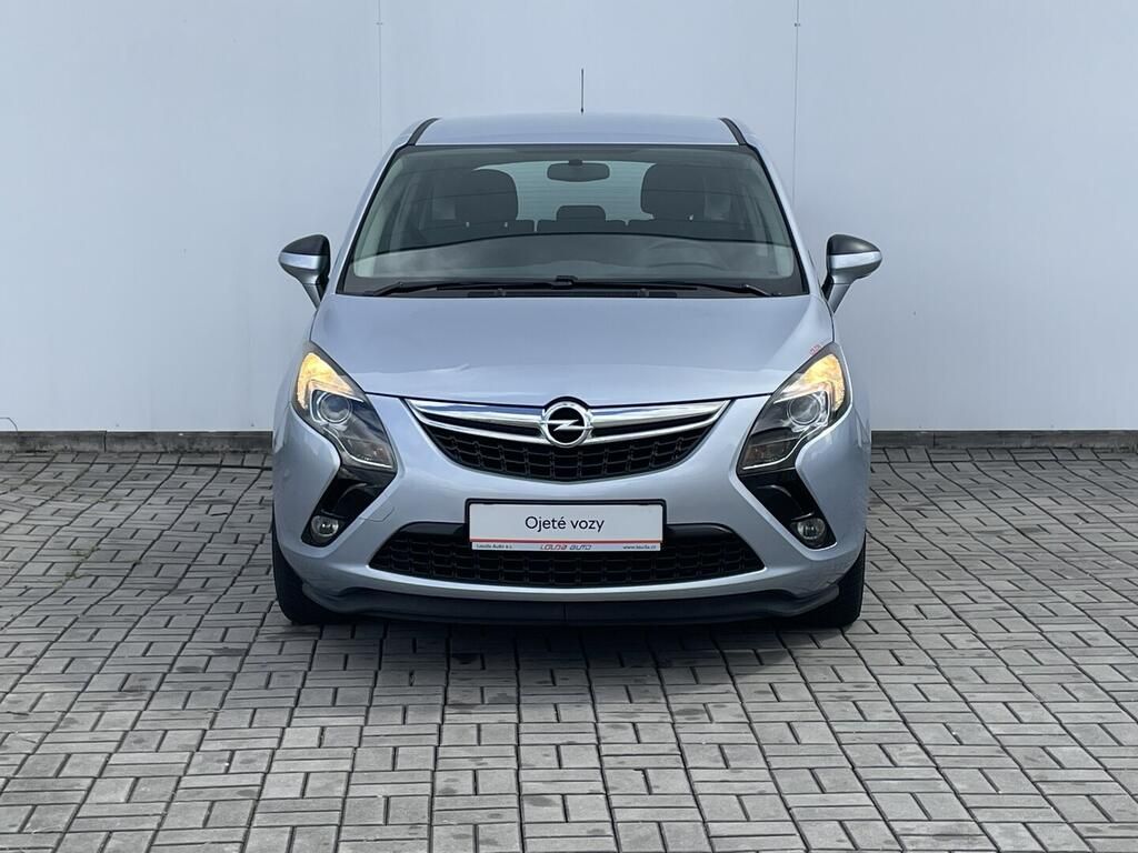 Opel Zafira, 1.4 103 kW - fotka 4