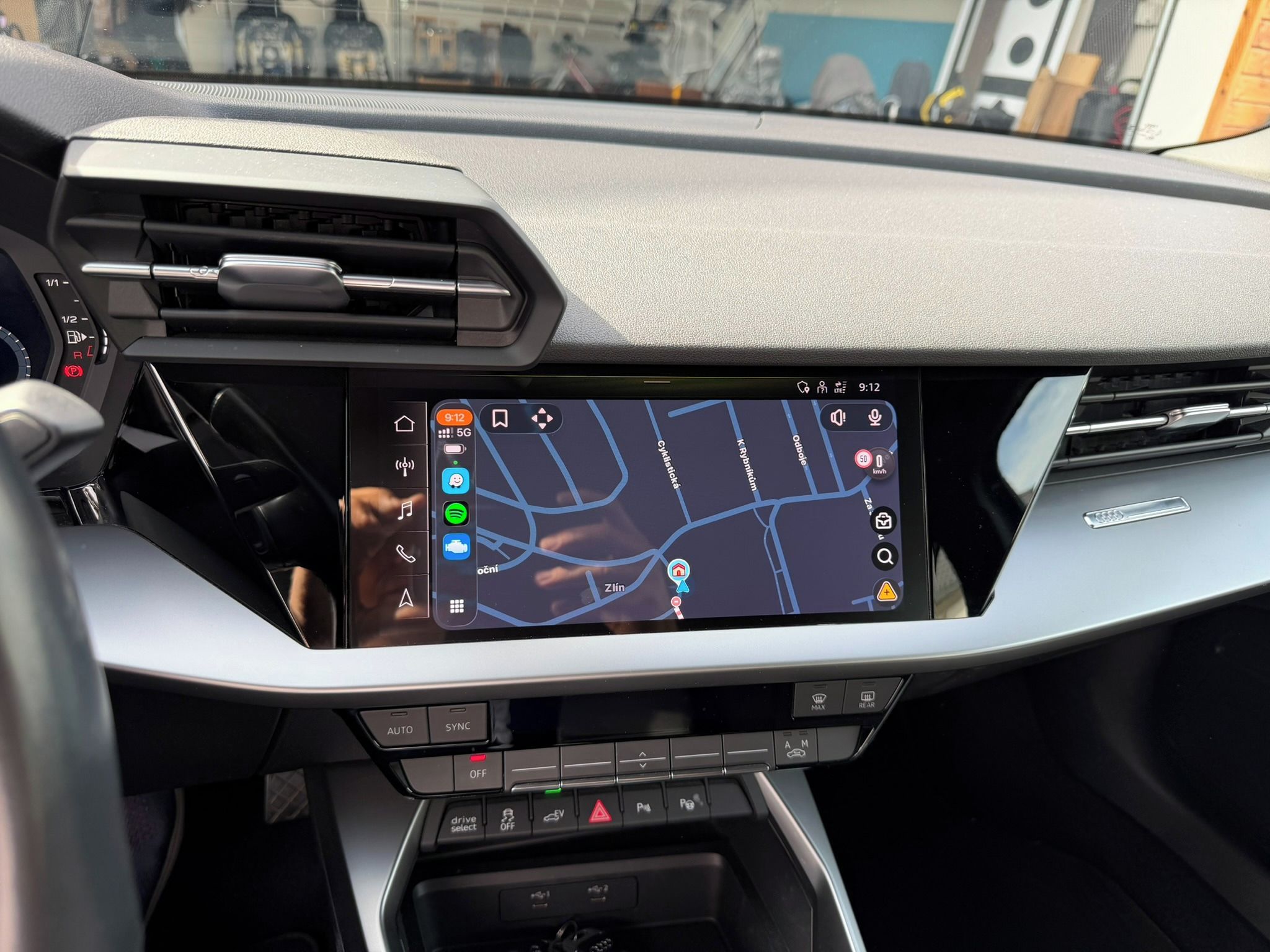 Audi A3, e-tron ACC,SIDE,NAVI,CARPLAY - fotka 6
