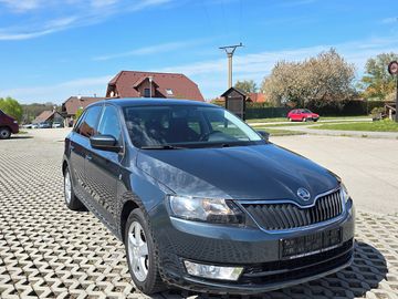1.2 TSI SPACEBACK Ambition