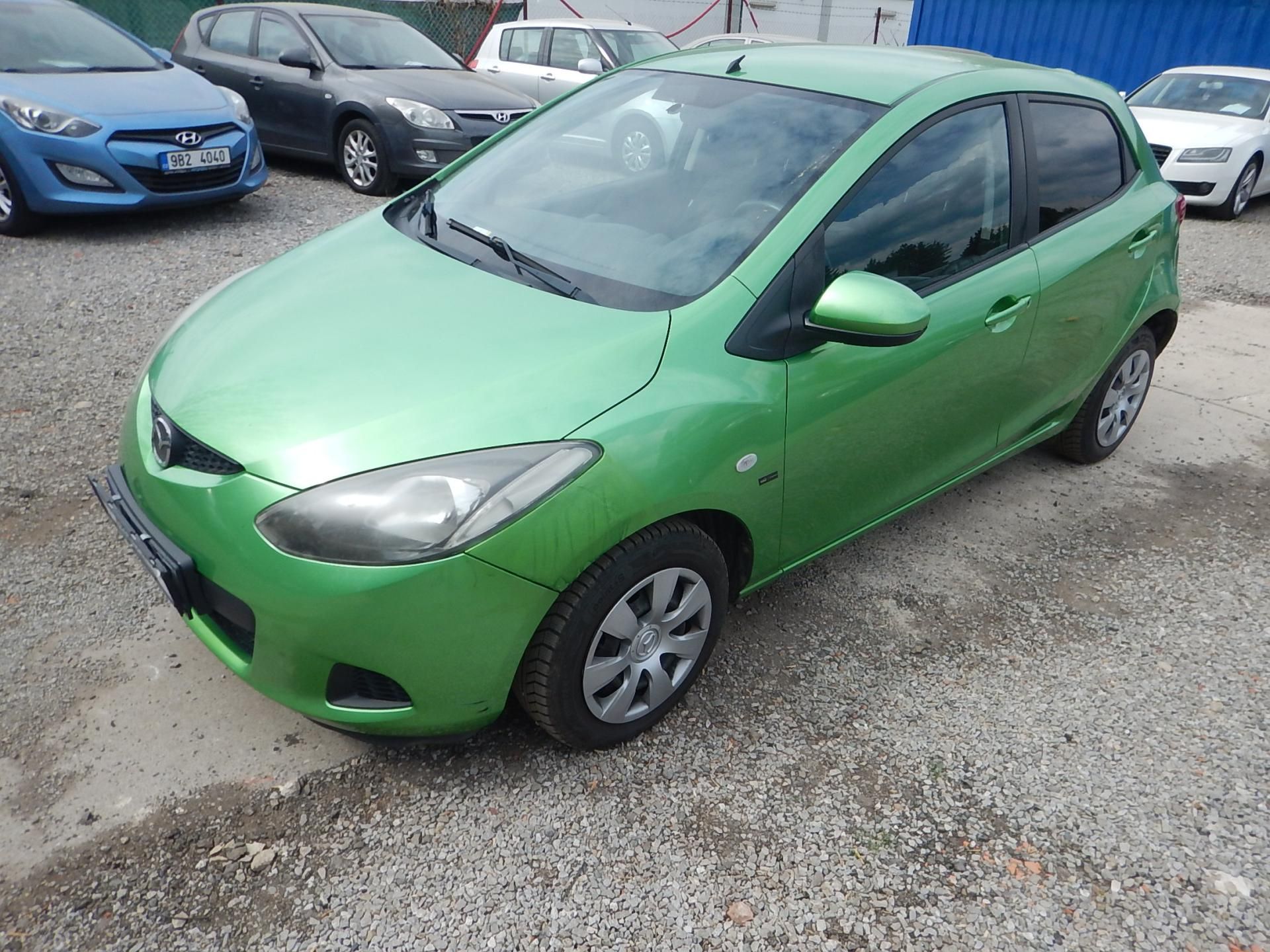 Mazda 2, 1.4i, 63 kW, KLIMA - fotka 2