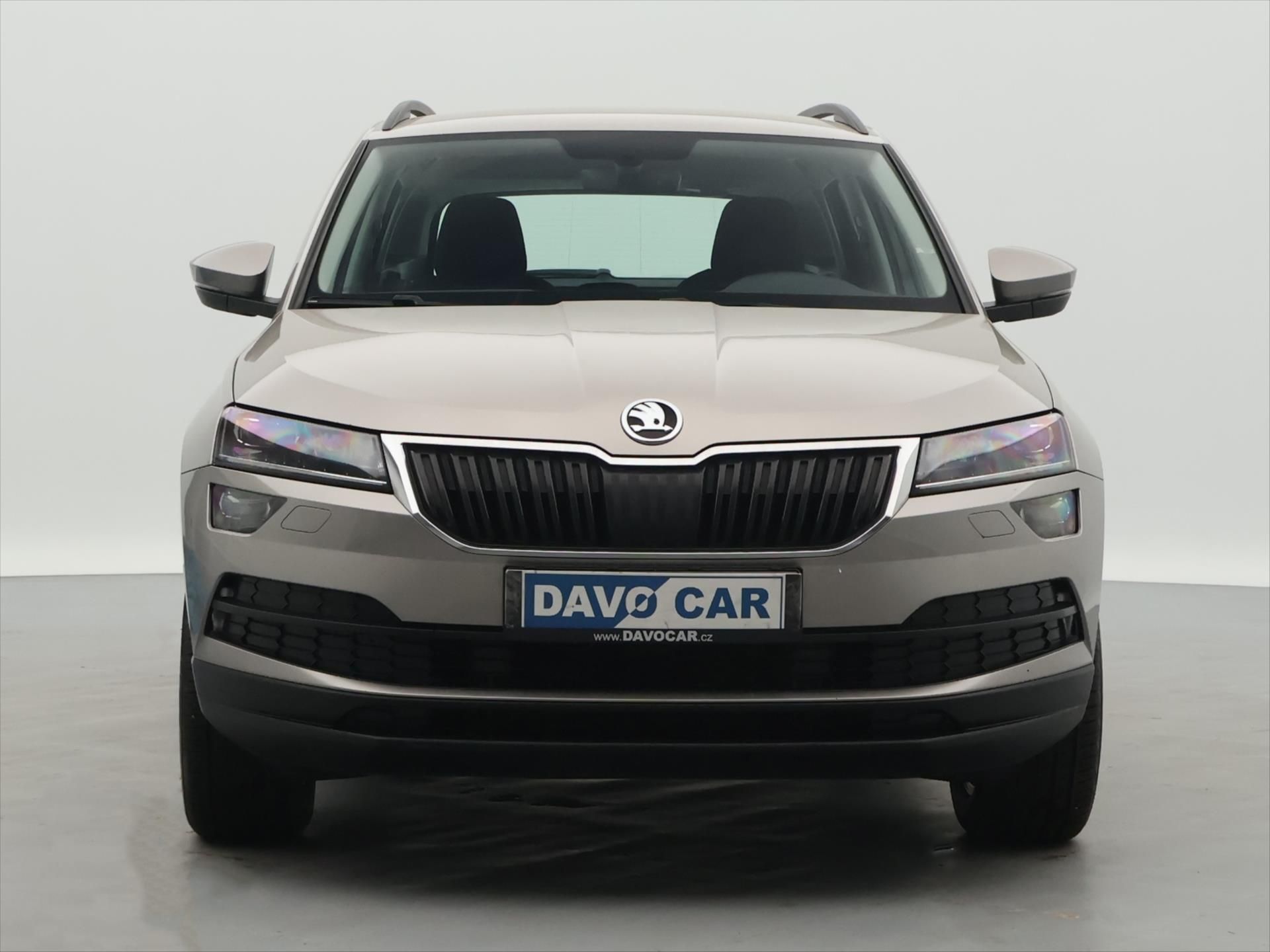 Škoda Karoq, 2,0 TDI 110kW 4x4 CZ LED 2.Maj - fotka 2