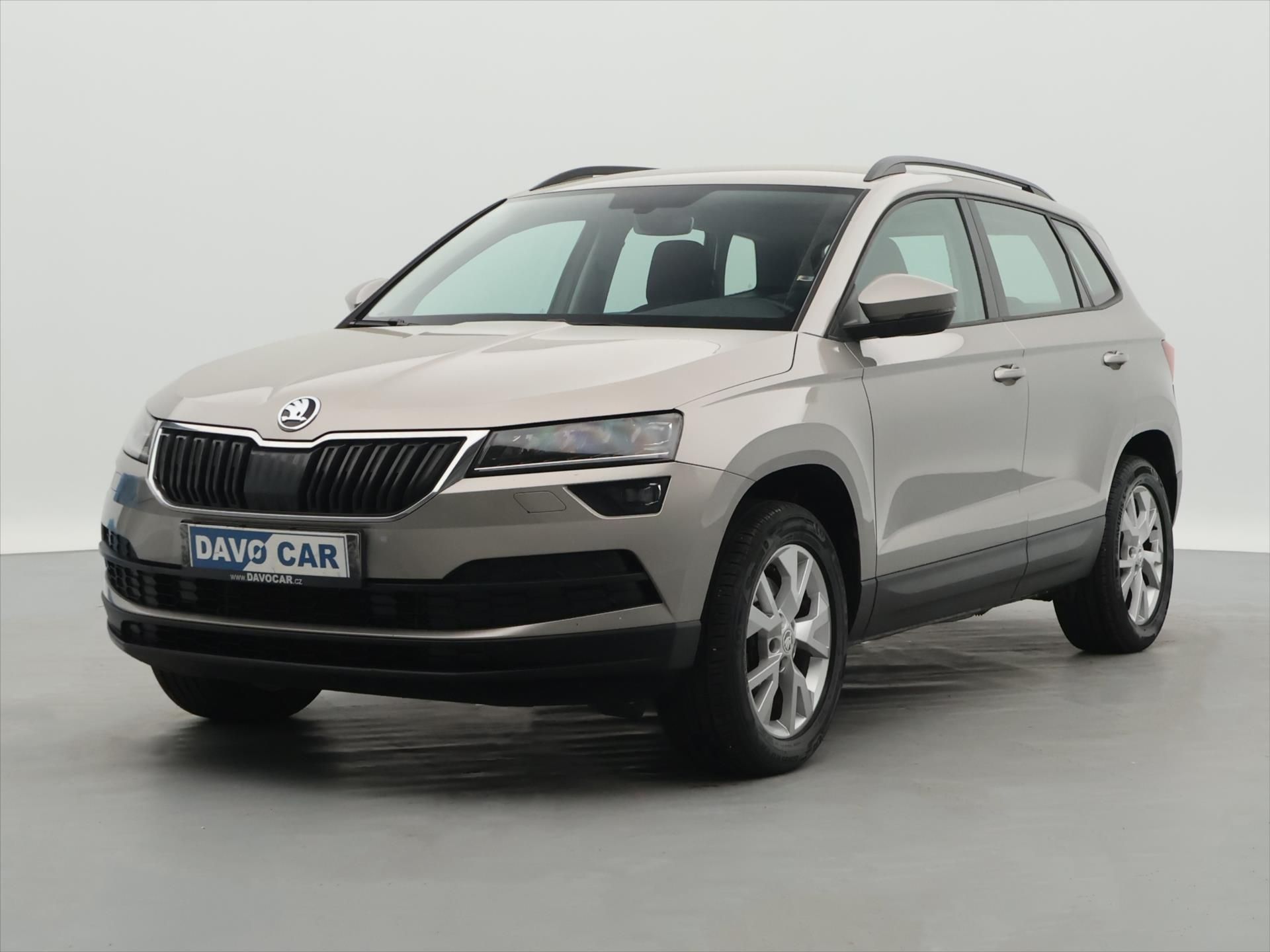 Škoda Karoq, 2,0 TDI 110kW 4x4 CZ LED 2.Maj - fotka 3