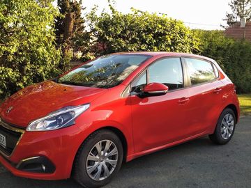 Peugeot 208, 1.2, benzín