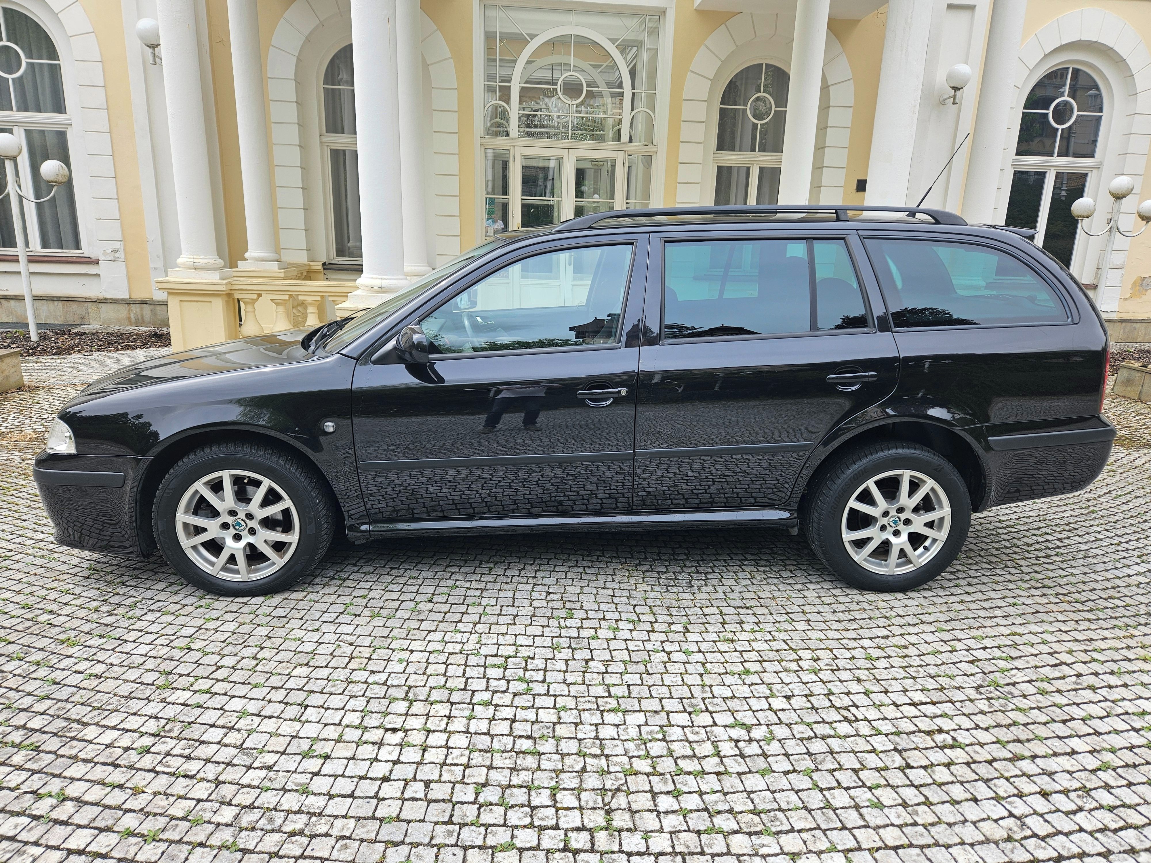Škoda Octavia, Tour GT Paket Bez koroze - fotka 2
