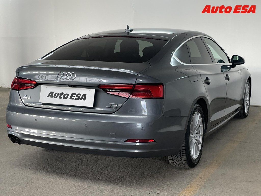 Audi A5, 2.0tdi - fotka 4
