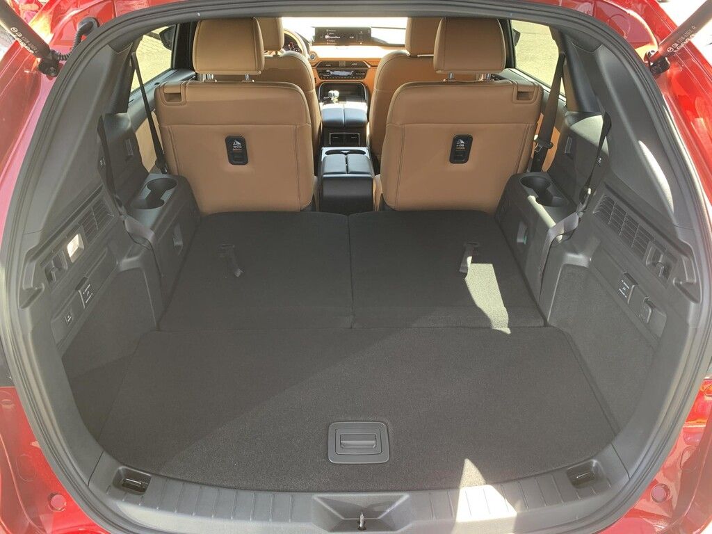 Mazda CX-80, 2.5L e-SKYACTIV PHEV 327 ps - fotka 6