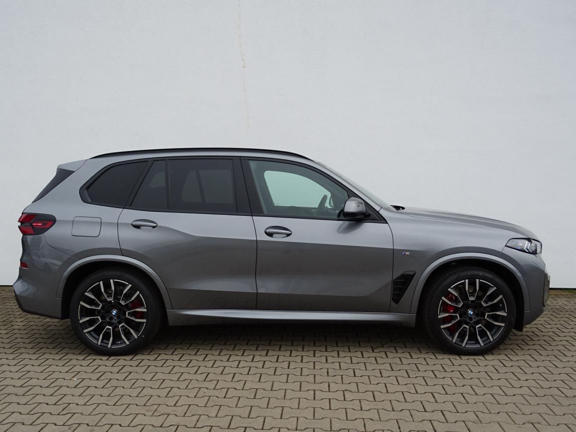 BMW X5, xDrive50e - fotka 5