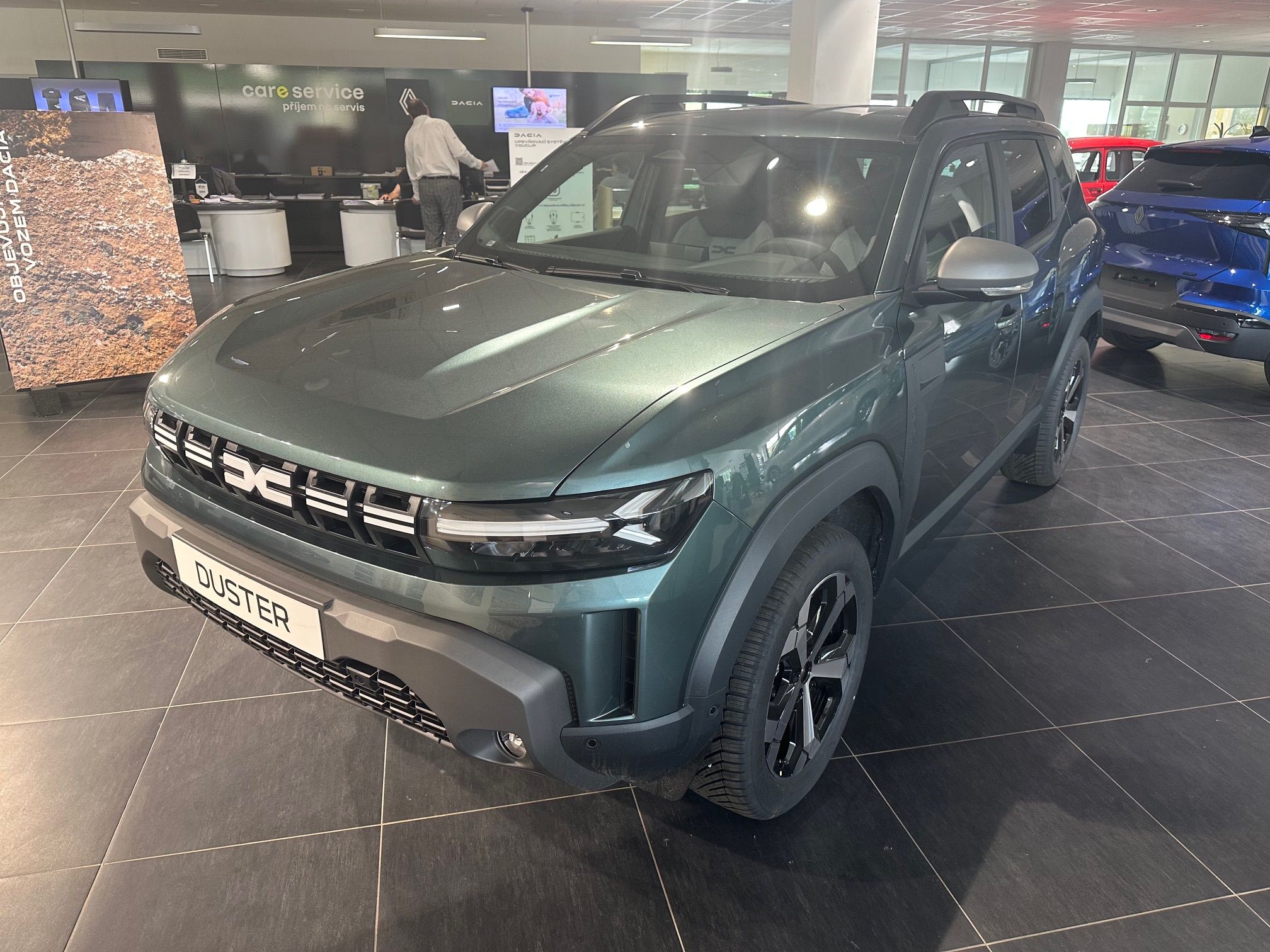 Dacia Duster, journey hybrid-G 150 4x4 - Ost