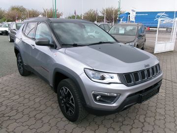 2.0M-Jet 125kw,Trailhawk