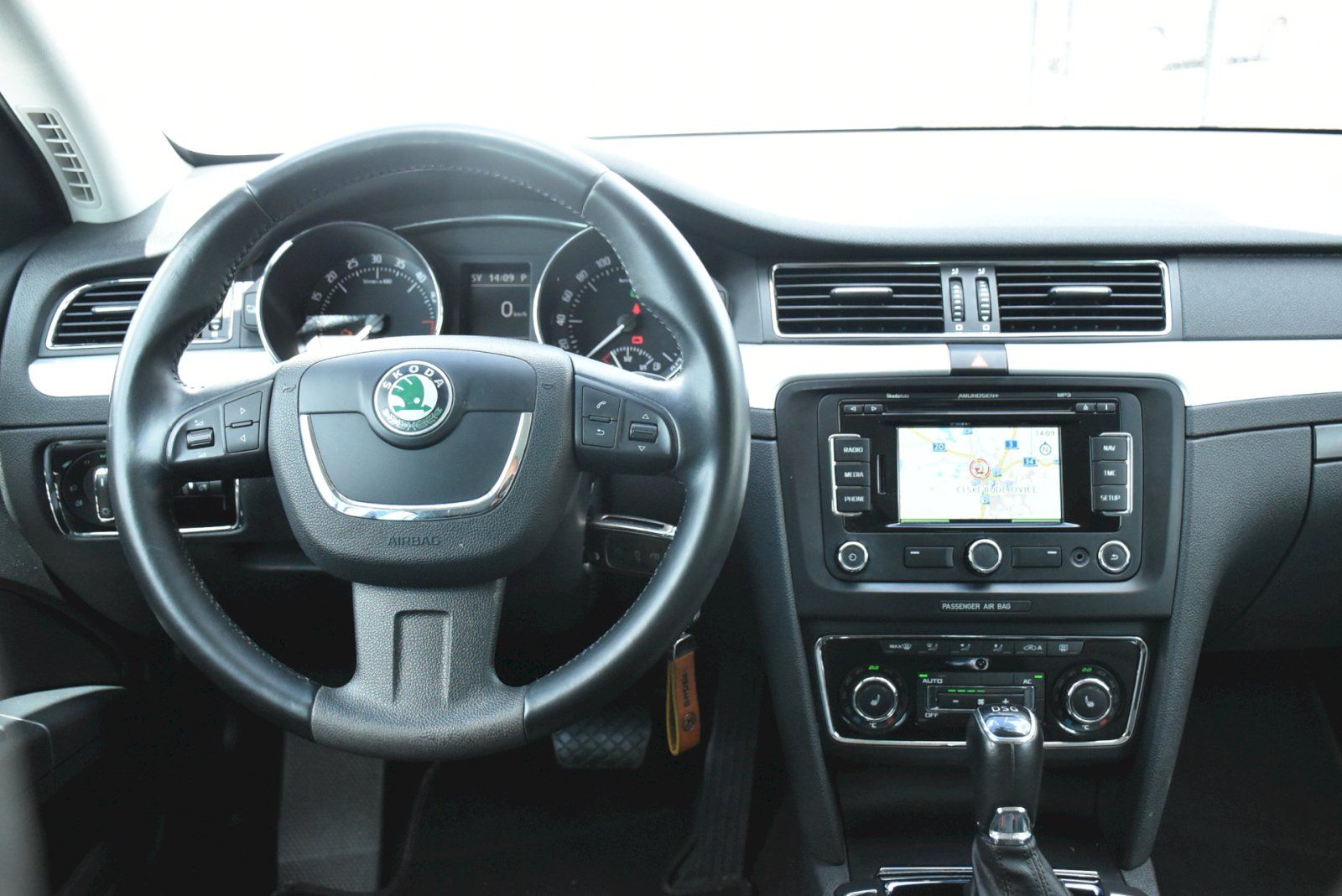 Škoda Superb, Tdi DSG - fotka 5