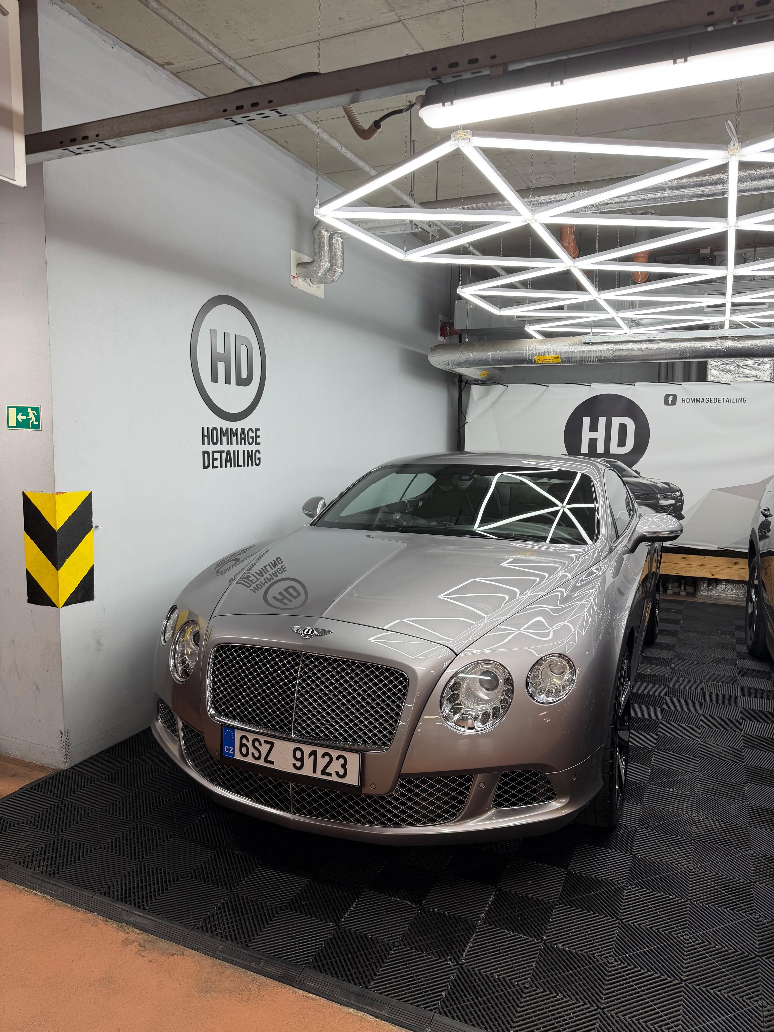 Bentley Continental GT, originální stav - fotka 2