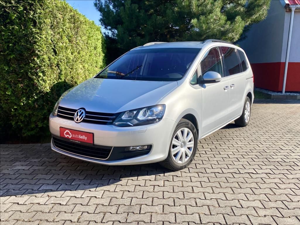 Volkswagen Sharan, 2,0 TDI 103kW / DSG / VÝHŘEV