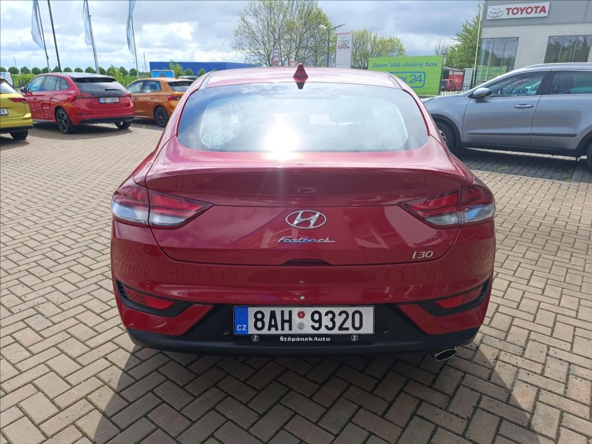Hyundai i30, 1,0 T-GDi komfort - fotka 6
