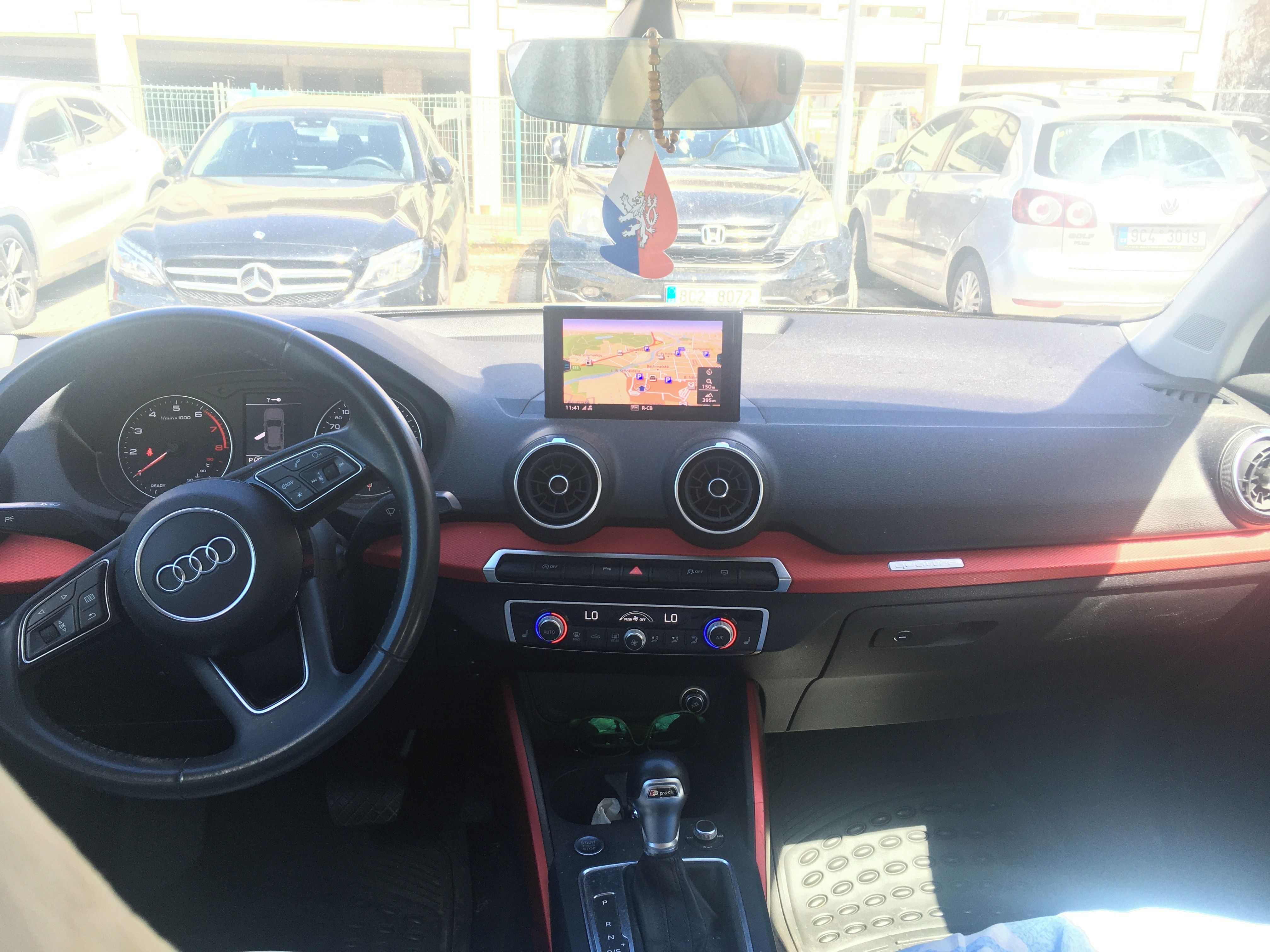Audi Q2, Audi Q2, 140kw TFSI,4x4, tažné - fotka 5
