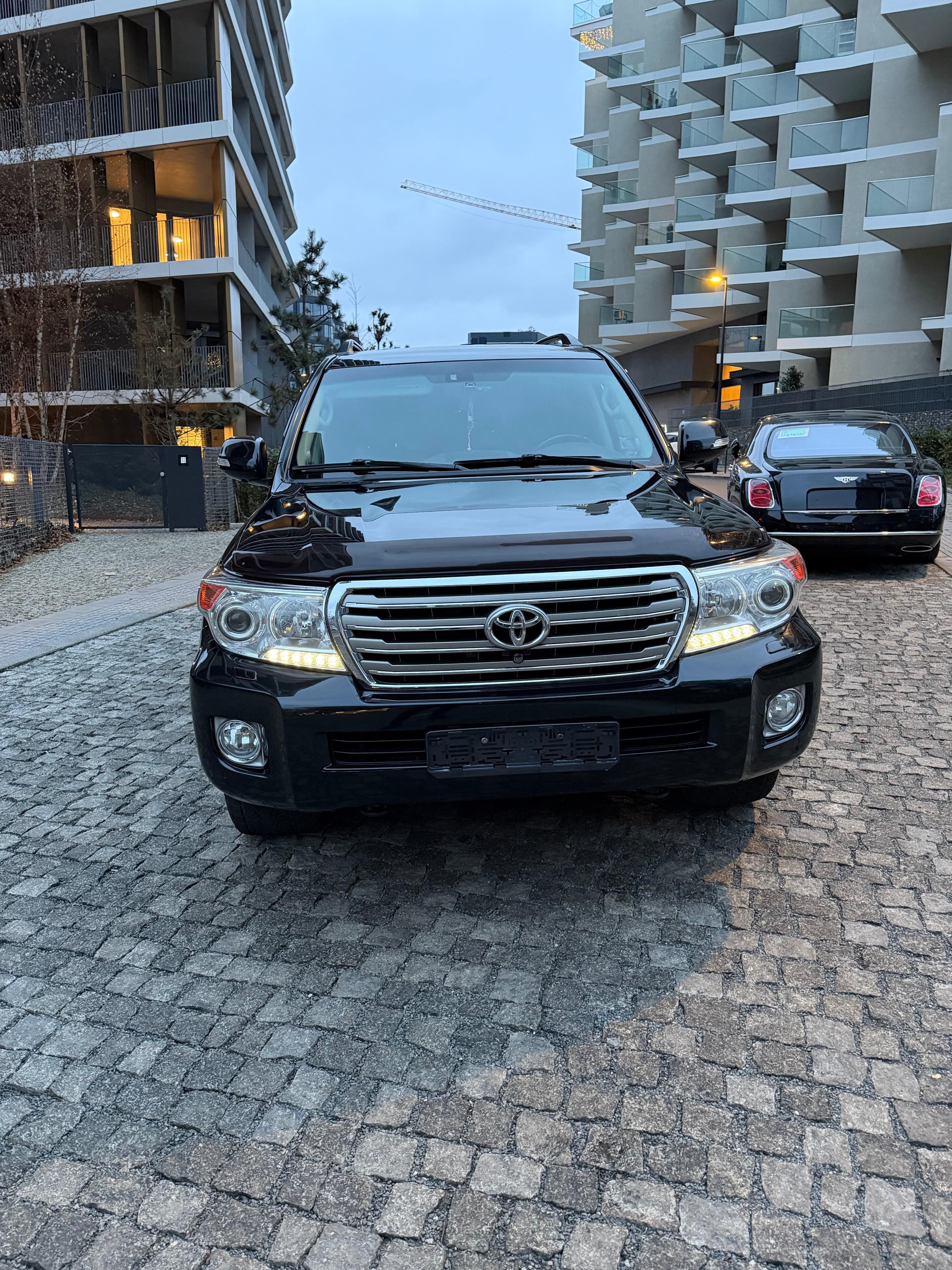 Toyota Land Cruiser, 200 4.5 TDI W8 - fotka 3